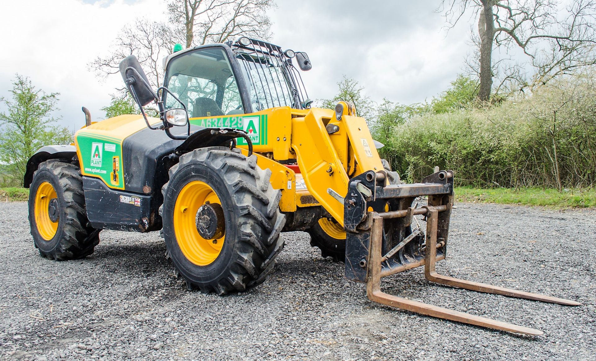 2014 JCB 531-70 7 metre telescopic handler - Image 2 of 21