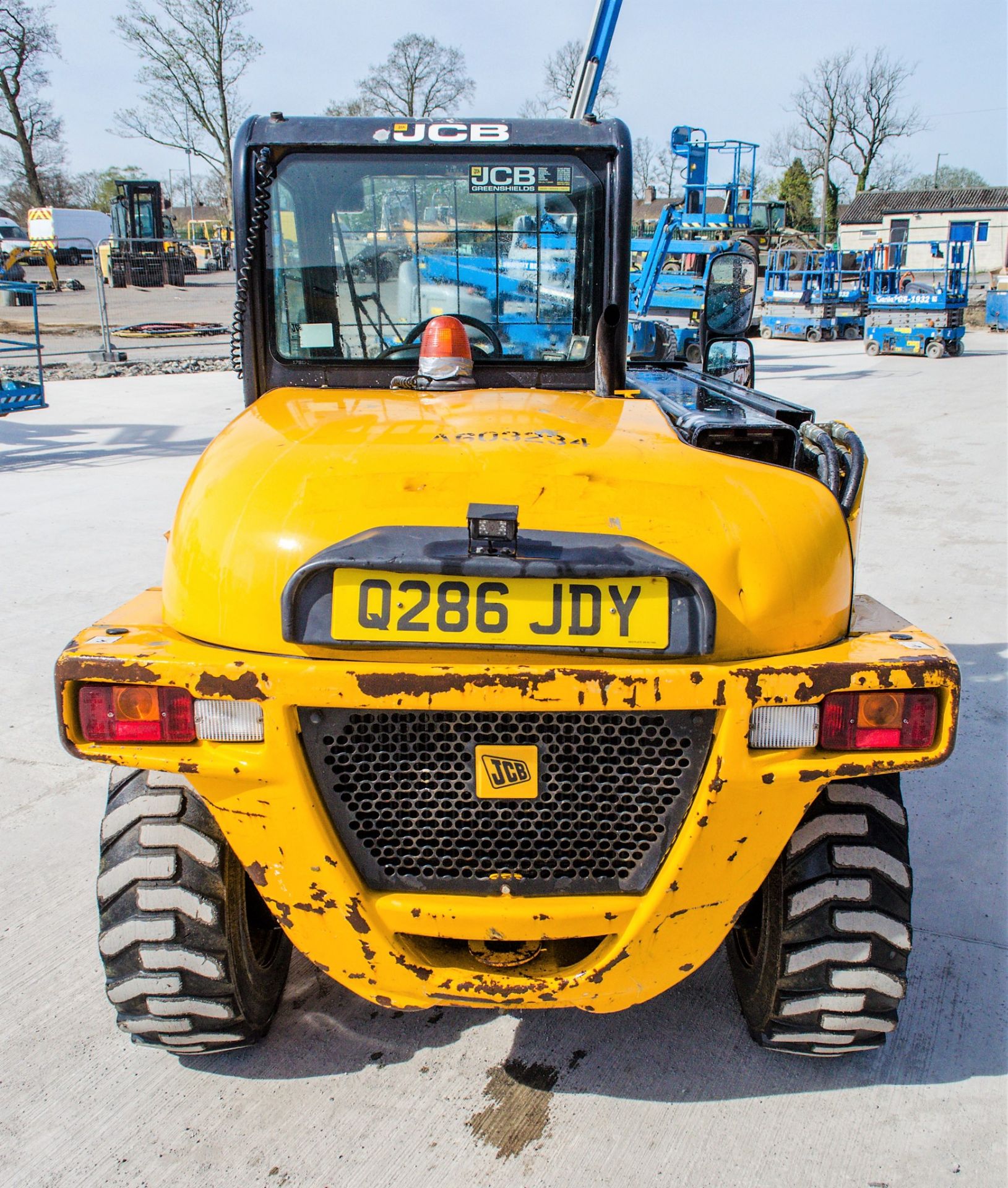 JCB 520-40 4 metre telescopic handler - Image 6 of 22