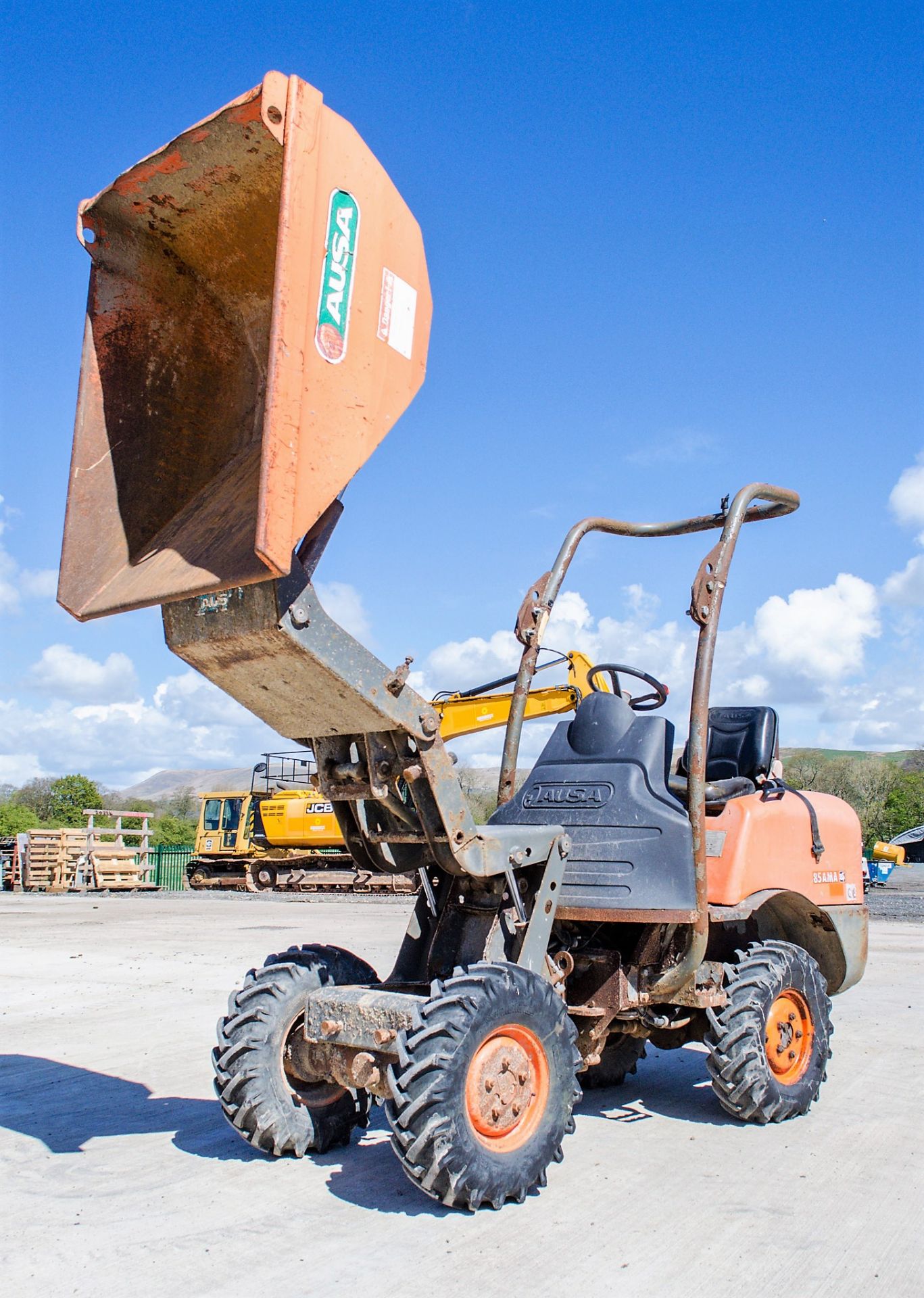 Ausa 85AMA 0.95 tonne hi tip dumper Year: 2004 S/N: 36583 Recorded Hours: 591 - Image 9 of 18