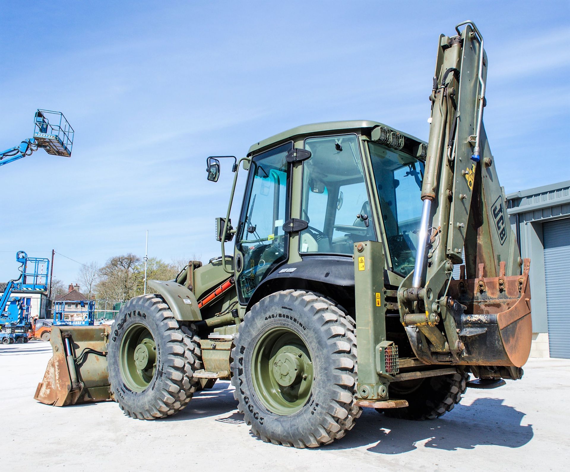 JCB 4CX Sitemaster backhoe loader Year: 2010 S/N: 2003206 Recorded Hours: 4362 c/w 4-in-1 loading - Image 3 of 24