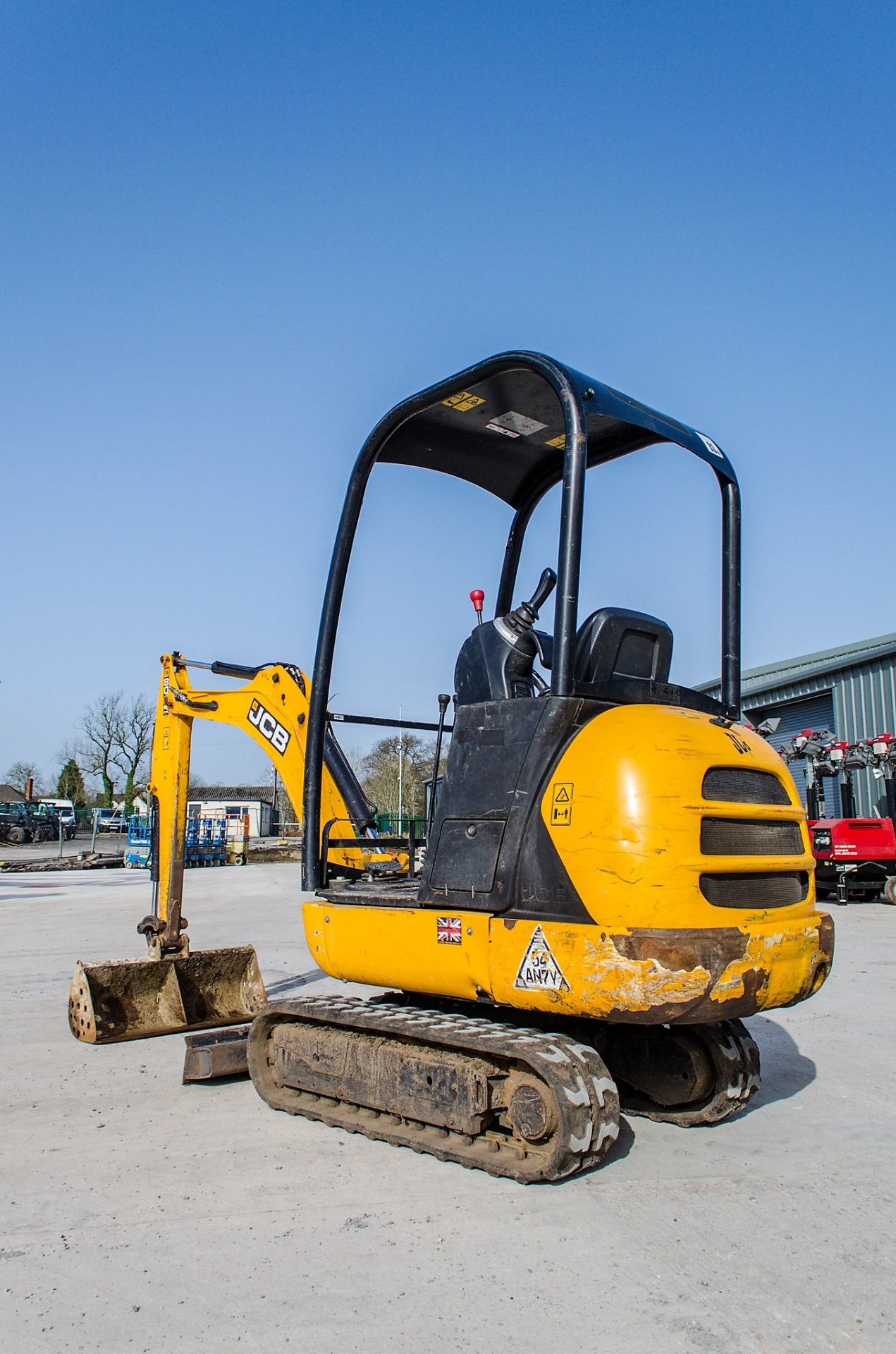 JCB 8014 CTS 1.5 tonne rubber tracked mini excavator Year: 2016 S/N: 2475227 Recorded Hours: 1133 - Image 3 of 18