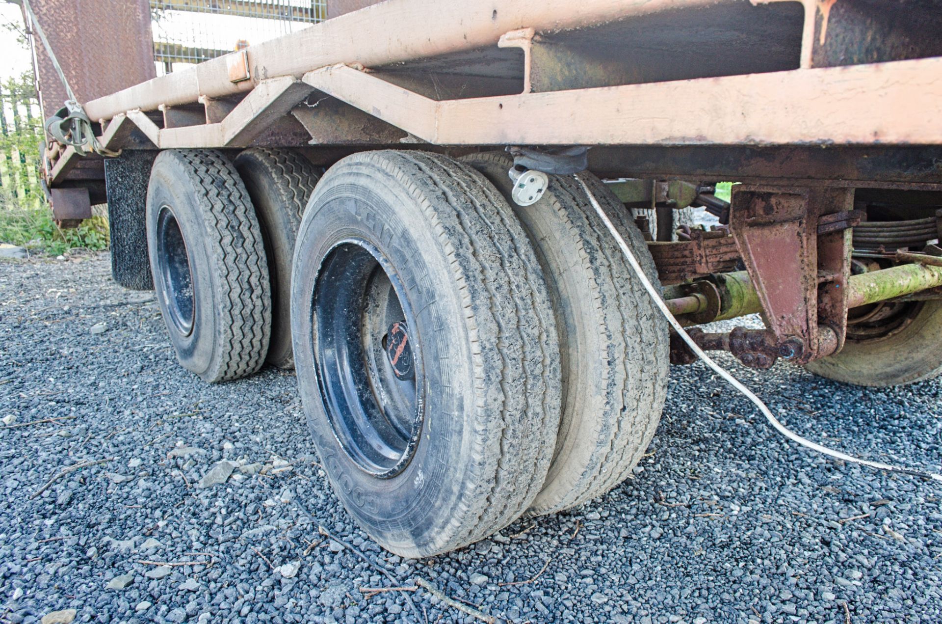 21ft x 8ft low loader trailer c/w hydraulic ramps TC - Image 8 of 8