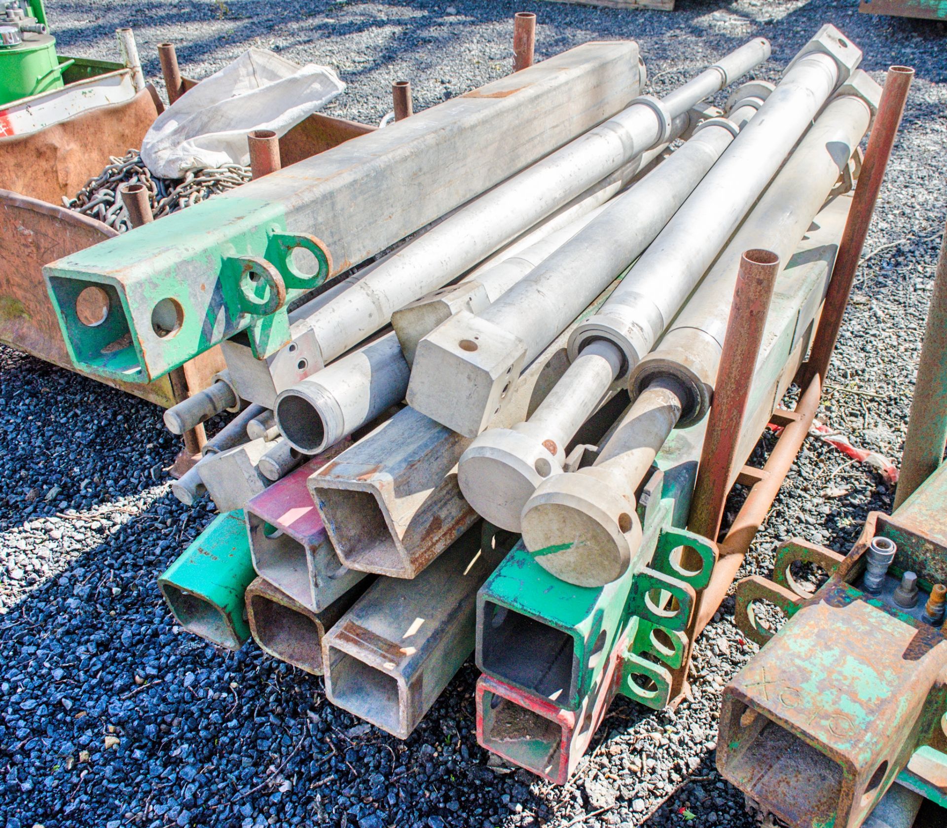 Stillage of shoring props & rams - Image 2 of 2