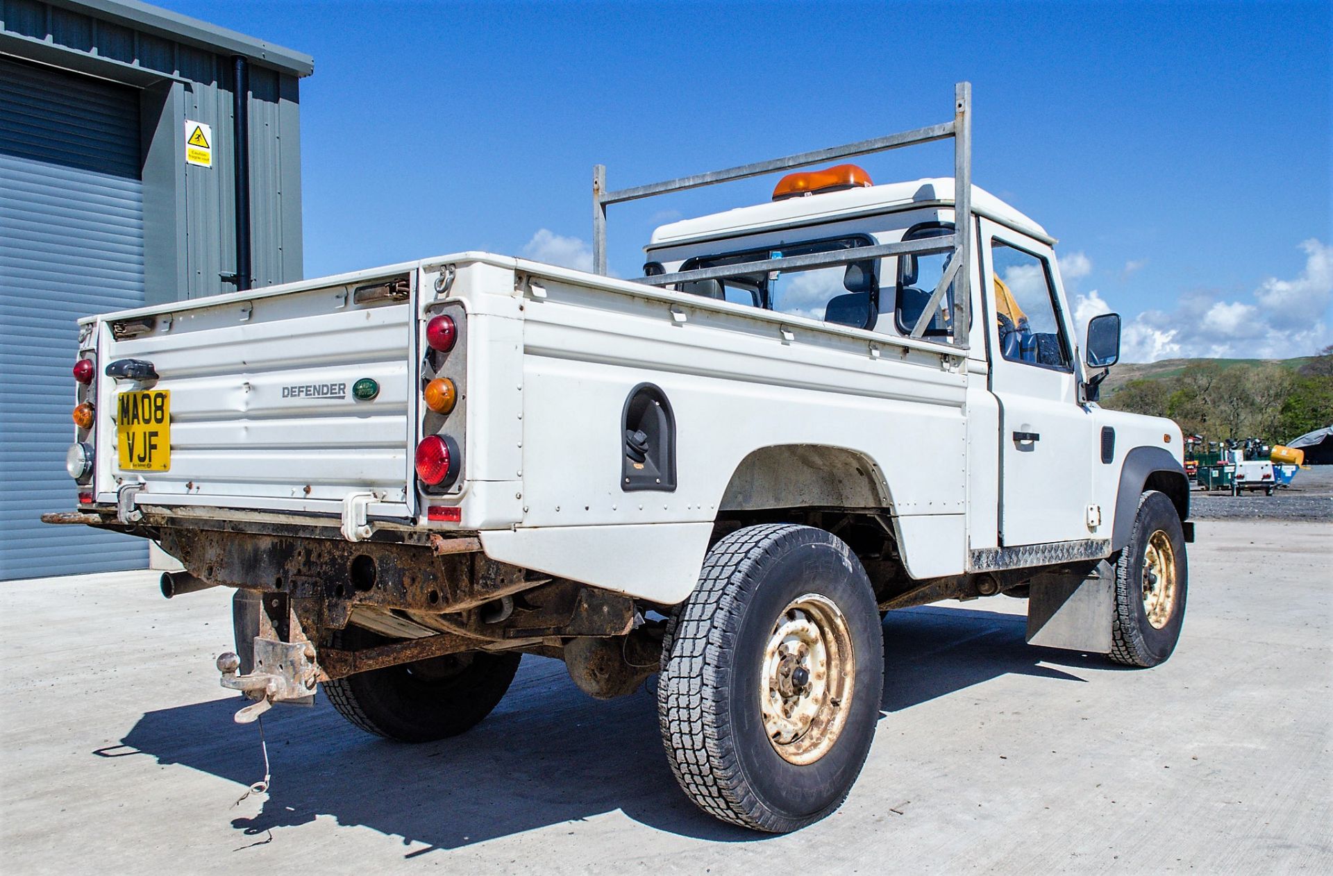 Landrover Defender 110 2.4 diesel hi capacity 4wd pick up - Image 4 of 20