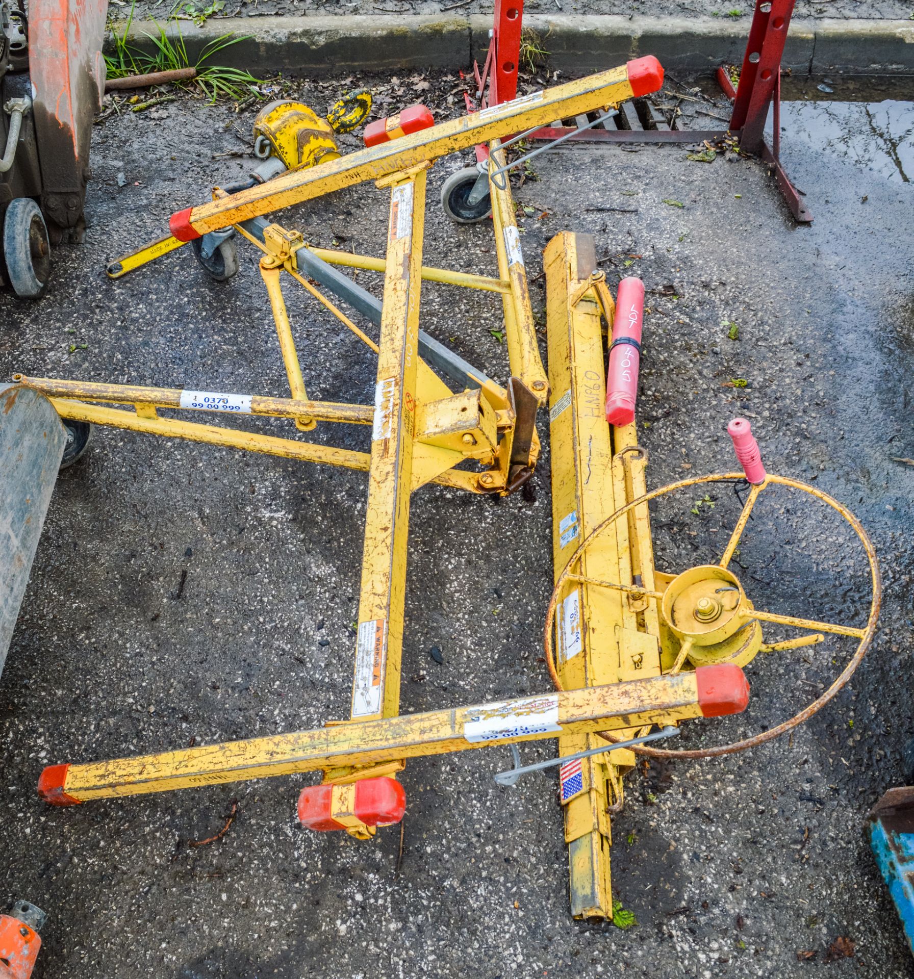 Plaster board lifter CO ** Parts missing **