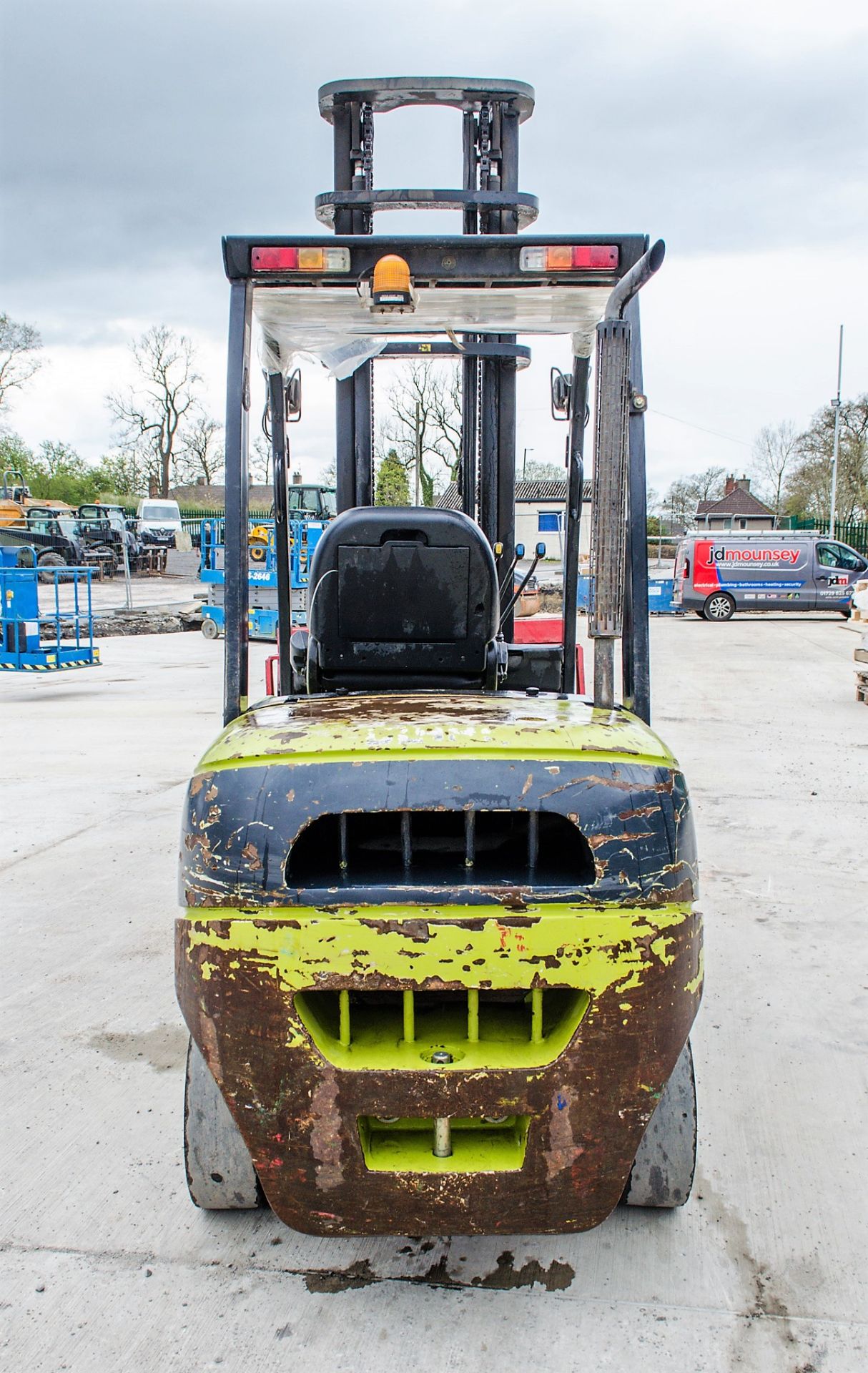 Clark C35D 3.5 tonne diesel fork lift truck Year: 2014 S/N: 542389 Recorded Hours: 2730 c/w - Image 6 of 18