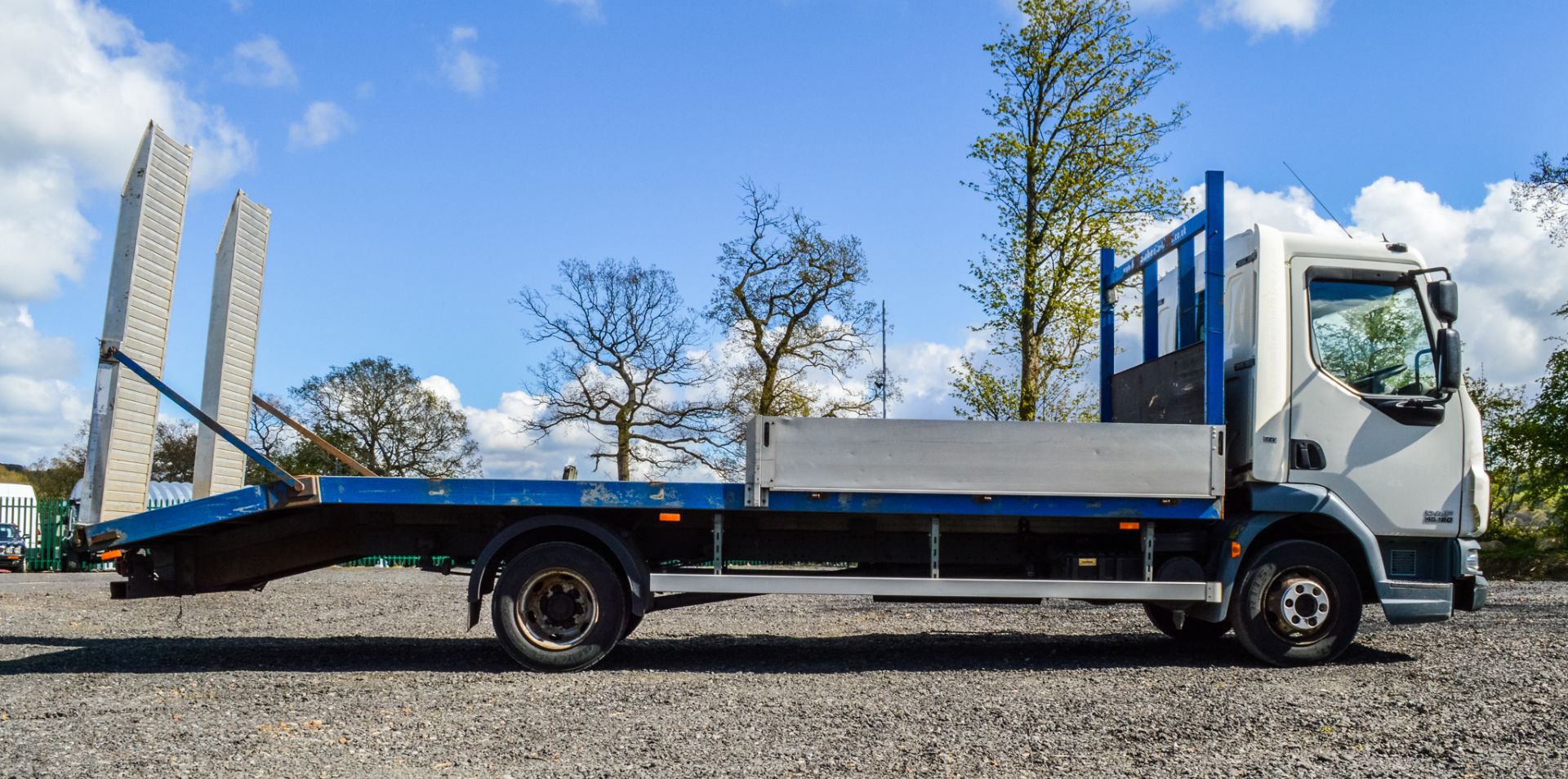 DAF LF45.160 7.5 tonne beaver tail plant lorry Registration Number: PO12 XFN Date of Registration: - Image 7 of 25