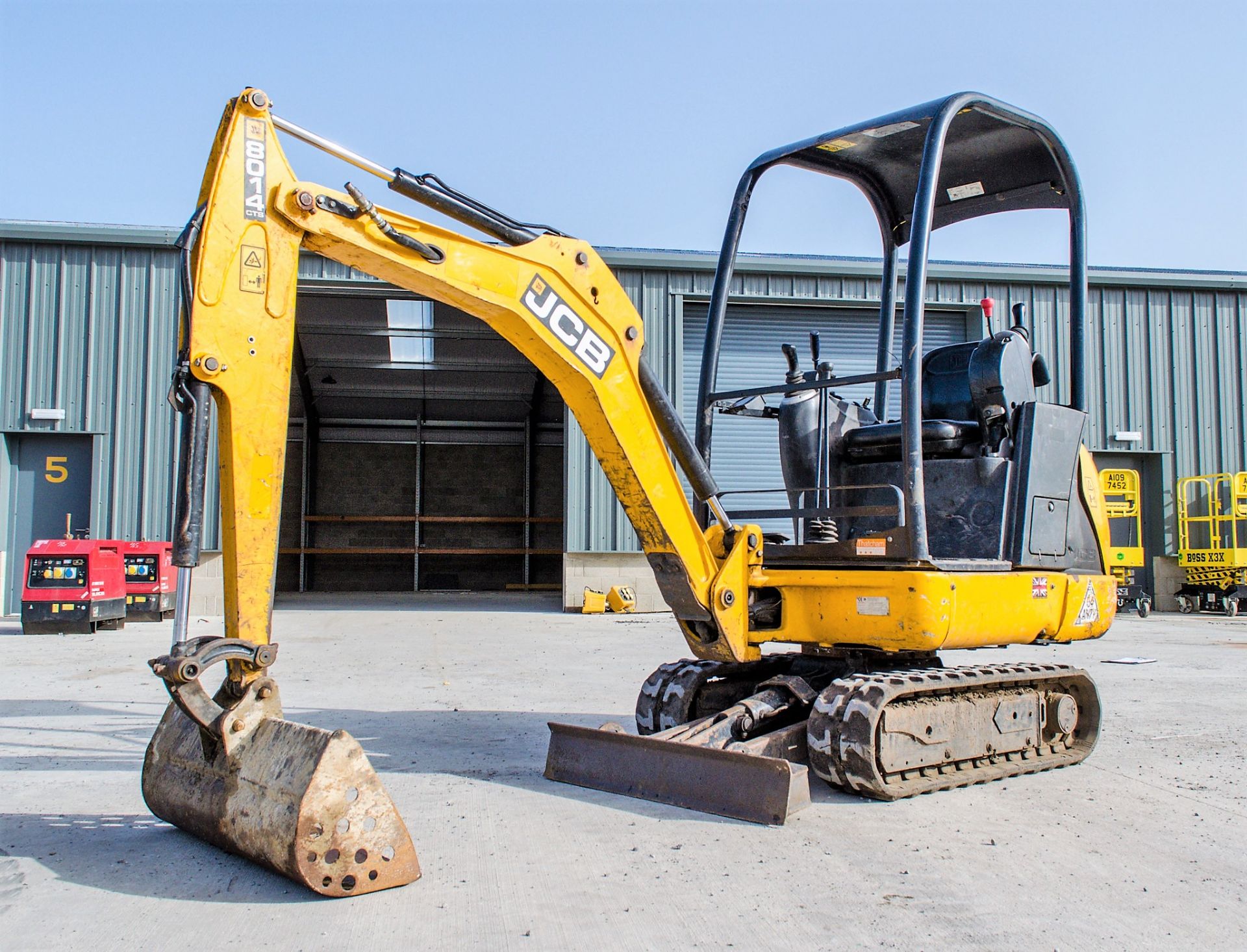 JCB 8014 CTS 1.5 tonne rubber tracked mini excavator Year: 2016 S/N: 2475227 Recorded Hours: 1133