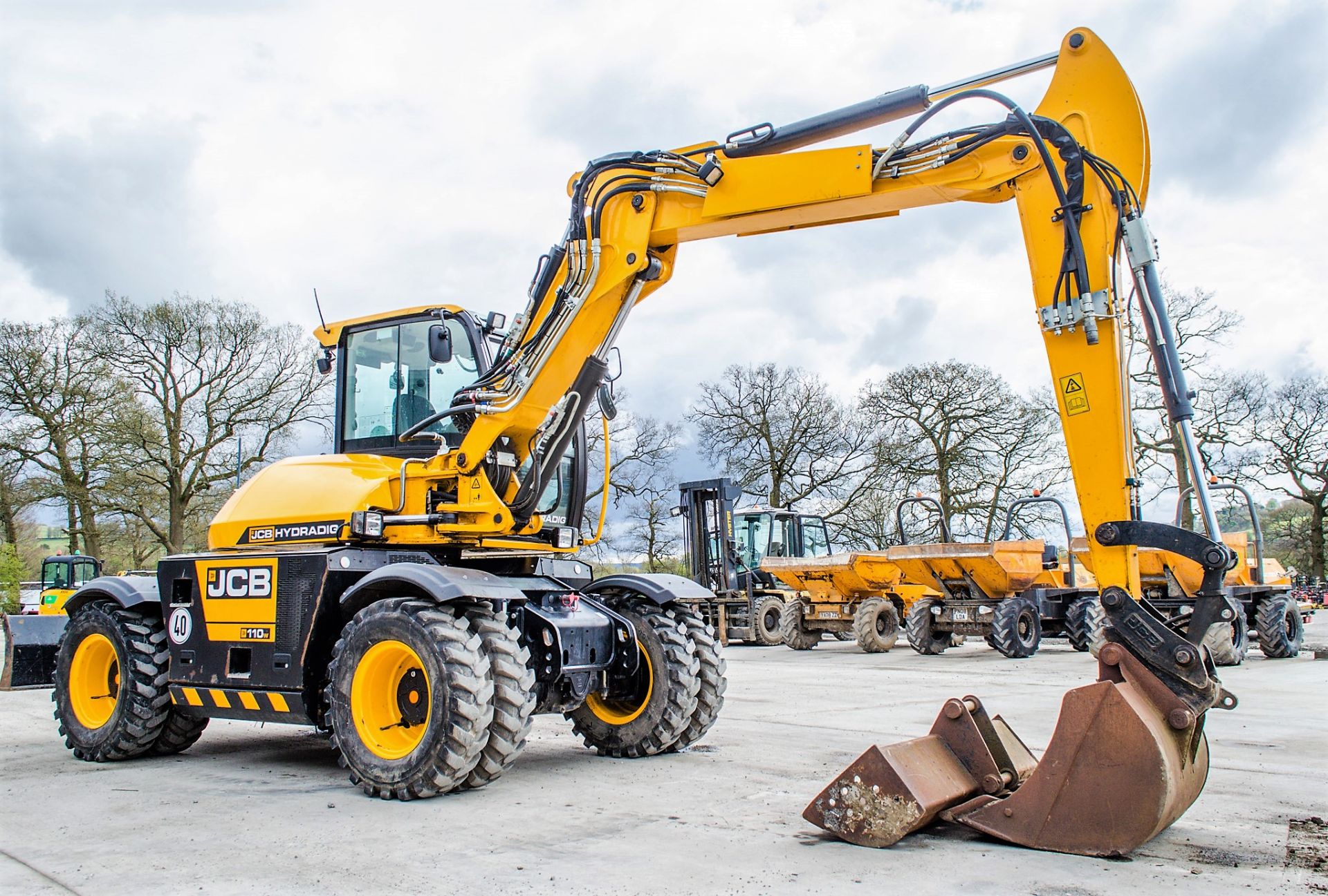 JCB 110W Ti 4F Hydradig 11 tonne wheeled excavator Year: 2019 S/N: 2496630 Recorded Hours: 926 - Image 2 of 26