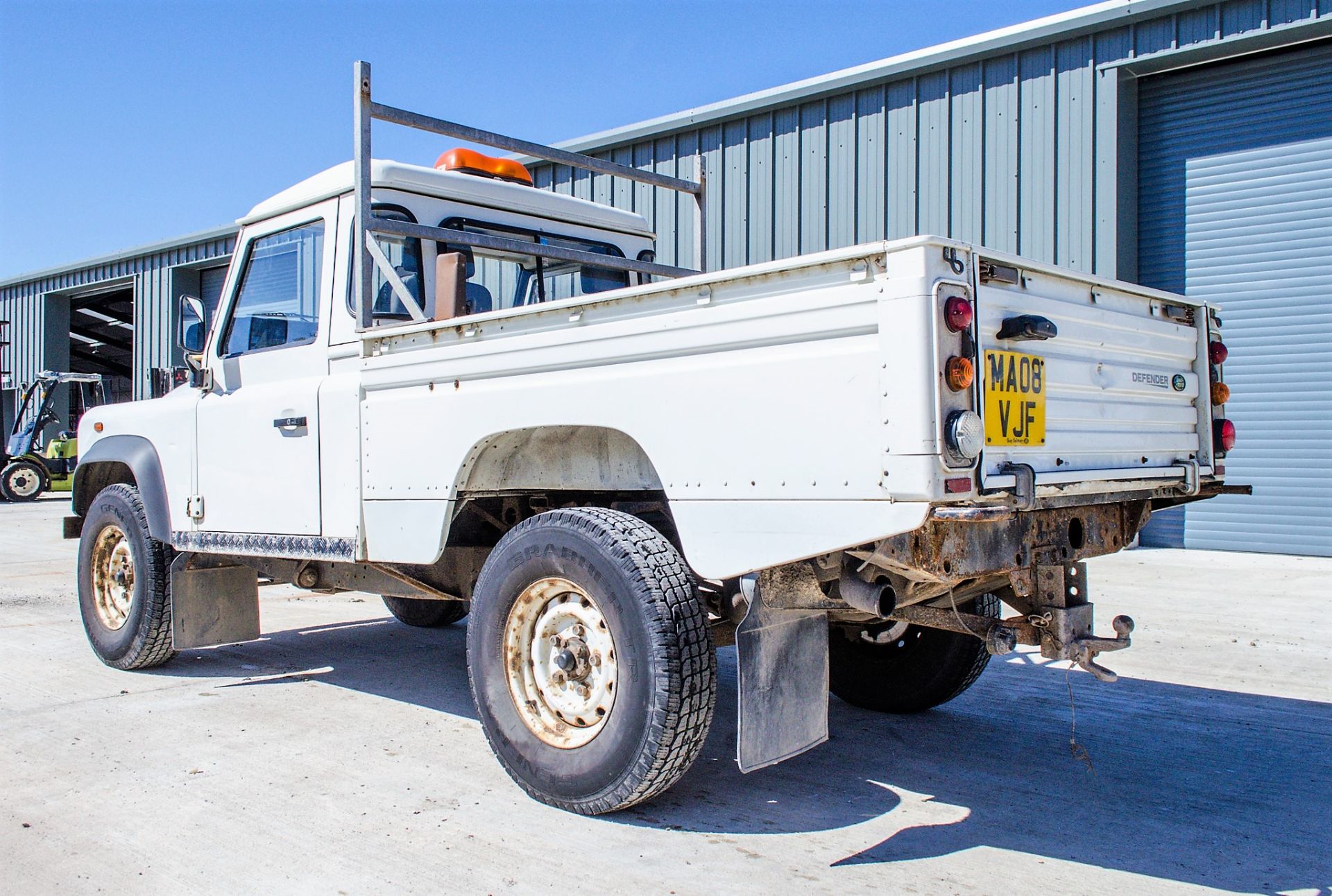 Landrover Defender 110 2.4 diesel hi capacity 4wd pick up - Image 3 of 20