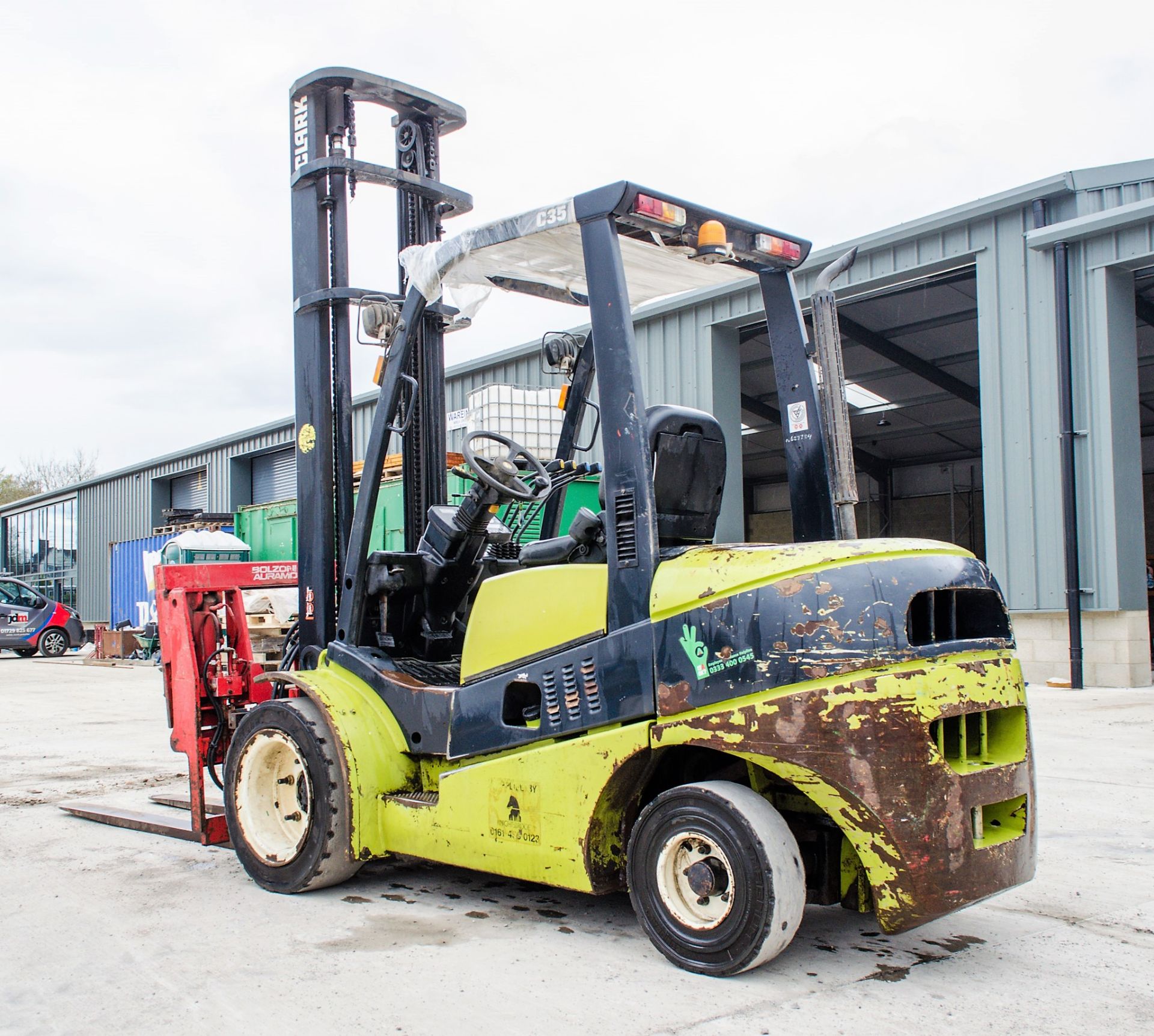 Clark C35D 3.5 tonne diesel fork lift truck Year: 2014 S/N: 542389 Recorded Hours: 2730 c/w - Image 4 of 18