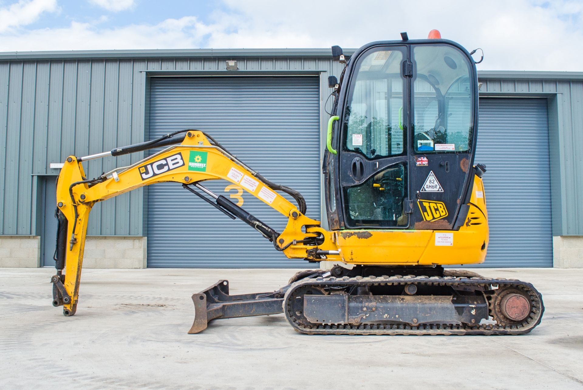JCB 8025 ZTS 2.5 tonne rubber tracked mini excavator Year: 2013 S/N: 226138 Recorded Hours: 2376 - Image 7 of 18
