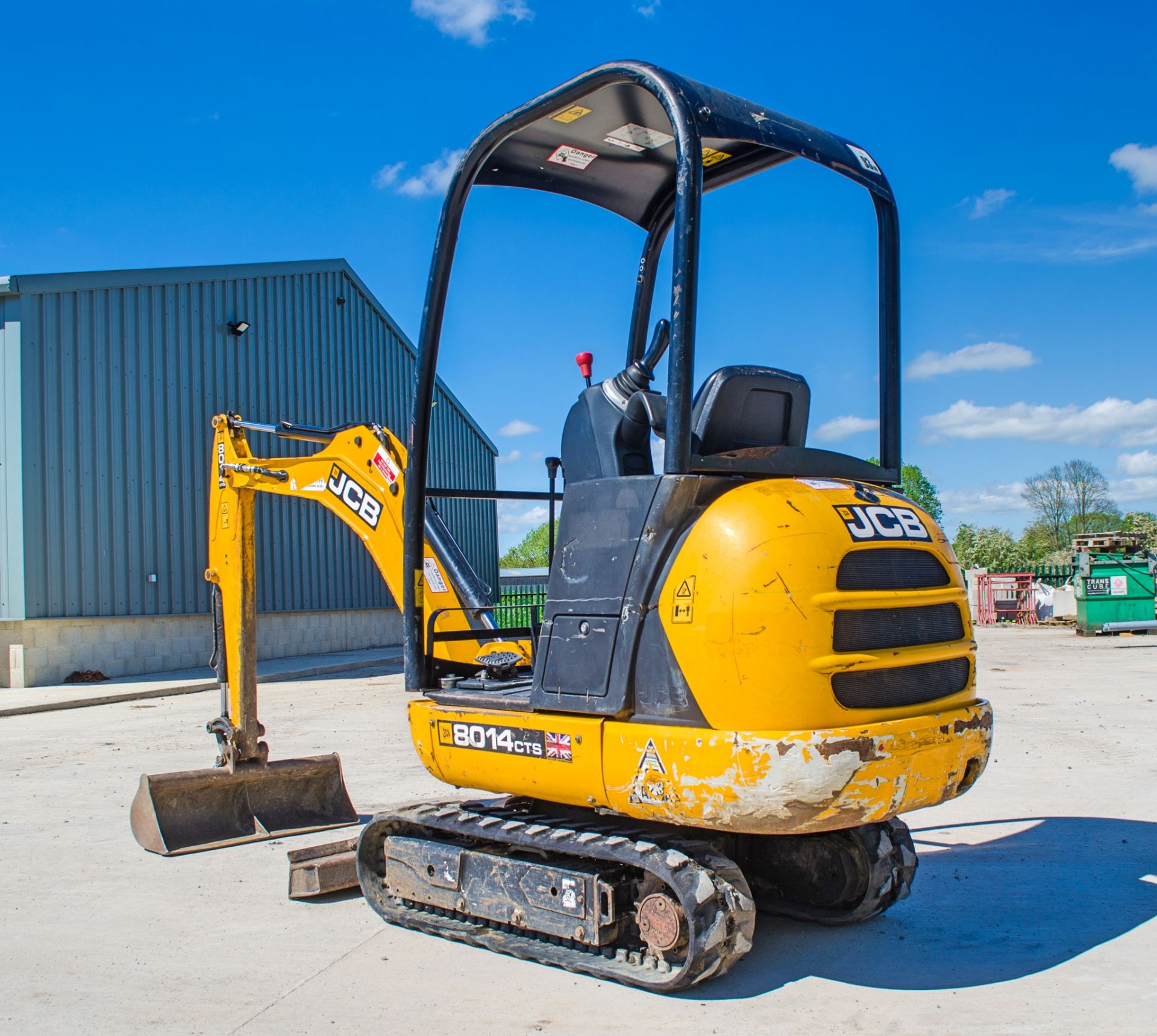 JCB 8014 CTS 1.5 tonne rubber tracked mini excavator Year: 2014 S/N: 2070389 Recorded Hours: 1616 - Image 3 of 18