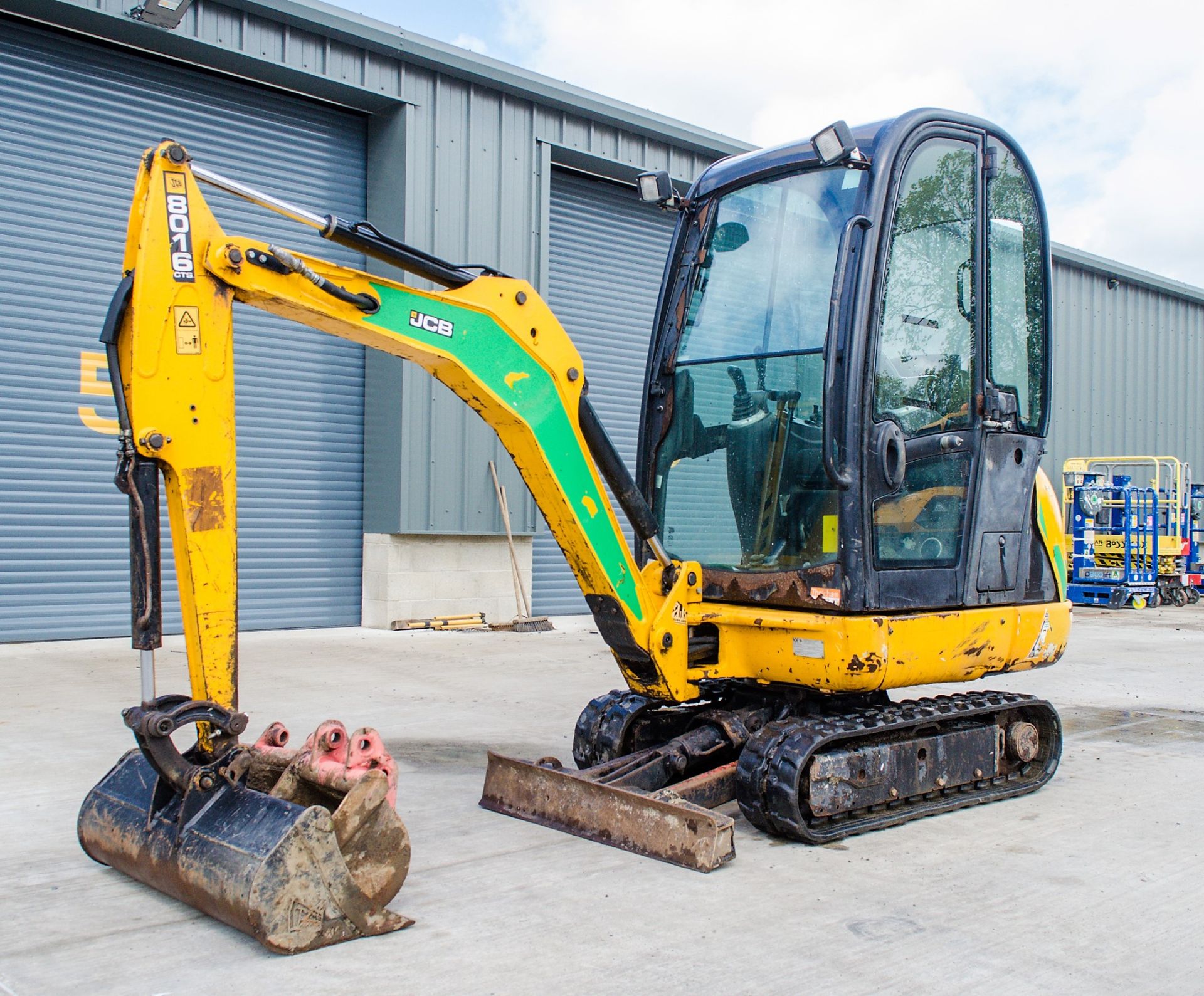 JCB 8016 CTS 1.6 tonne rubber tracked mini excavator Year: 2014 S/N: 2071643 Recorded Hours:1575