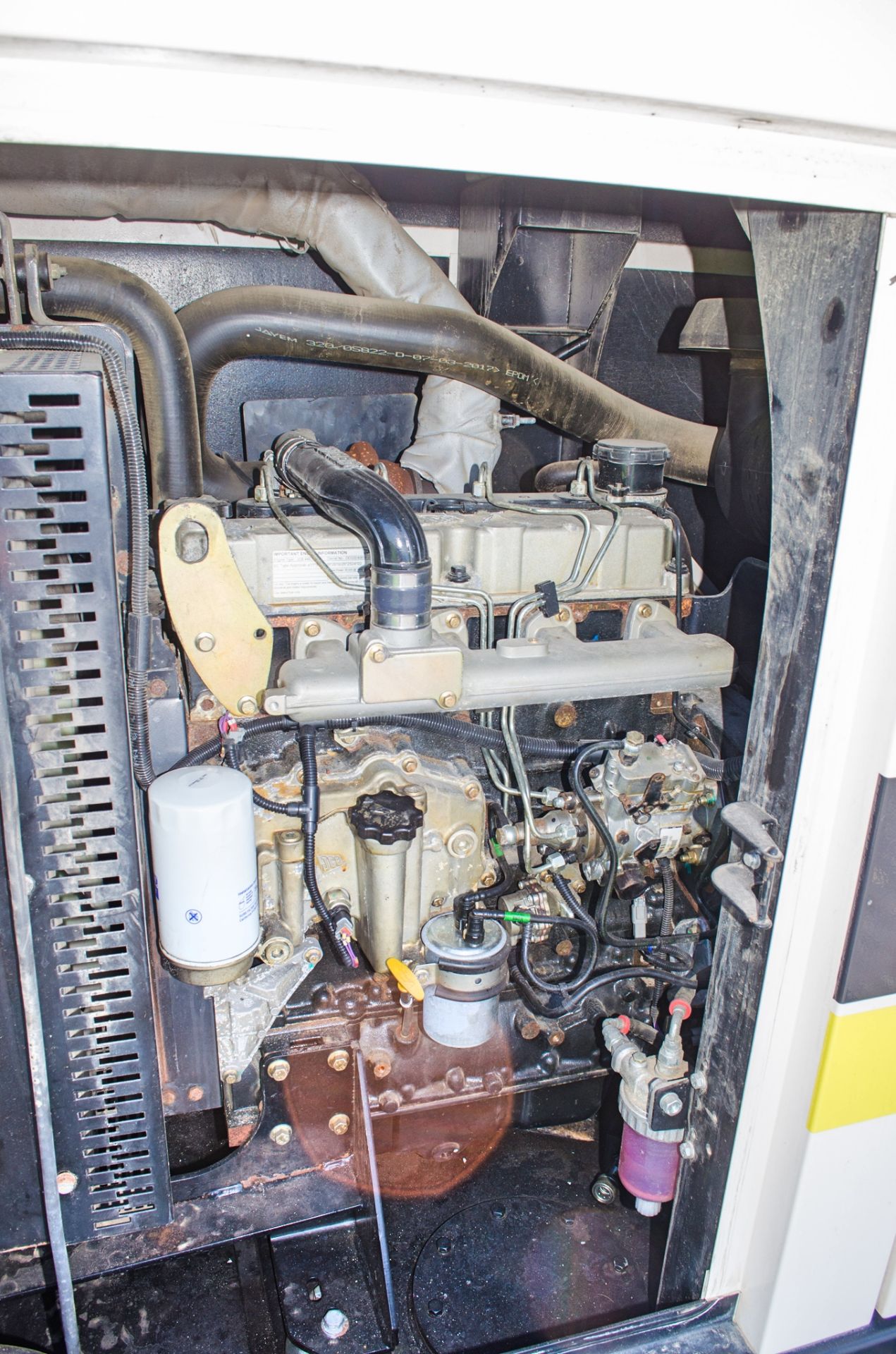 JCB G60 RS 60 kva diesel driven generator Year: 2017 S/N: 2482060 Recorded Hours: 19501 - Image 7 of 8