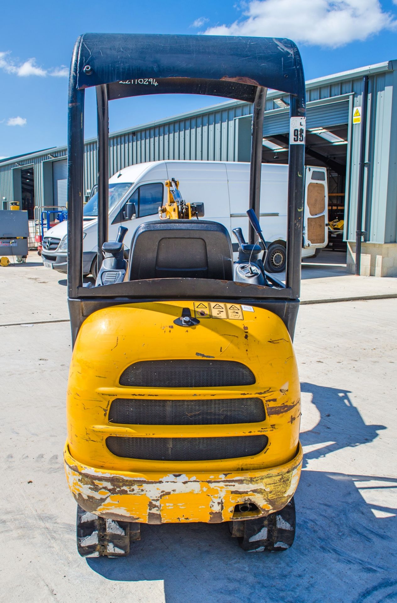 JCB 8014 CTS 1.5 tonne rubber tracked mini excavator Year: 2014 S/N: 2070457 Recorded Hours: 1943 - Image 6 of 18