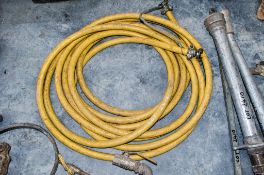 Pneumatic hose