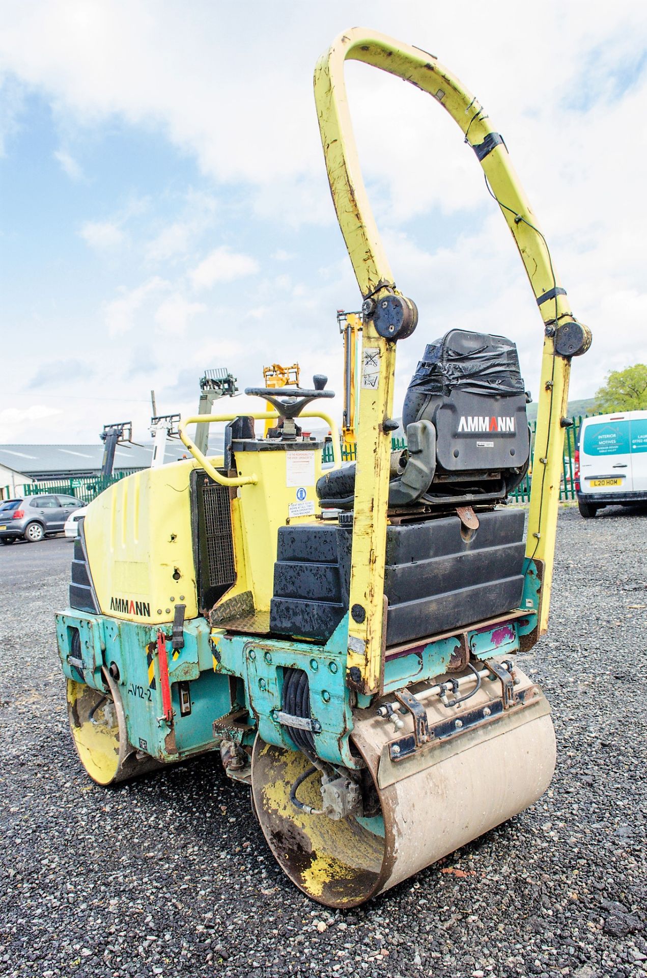 Ammann AV12-2 double drum ride on roller Year: 2006 S/N: 10148 Recorded Hours: Not displayed ( - Image 4 of 16
