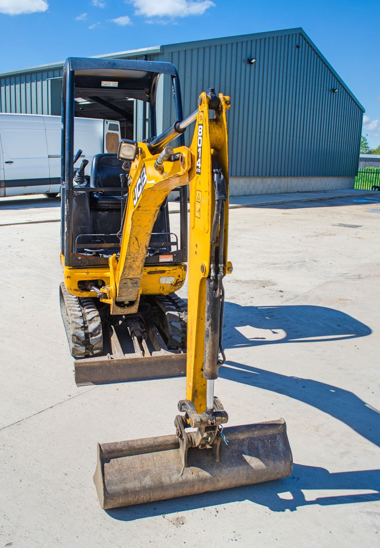 JCB 8014 CTS 1.5 tonne rubber tracked mini excavator Year: 2014 S/N: 2070389 Recorded Hours: 1616 - Image 5 of 18