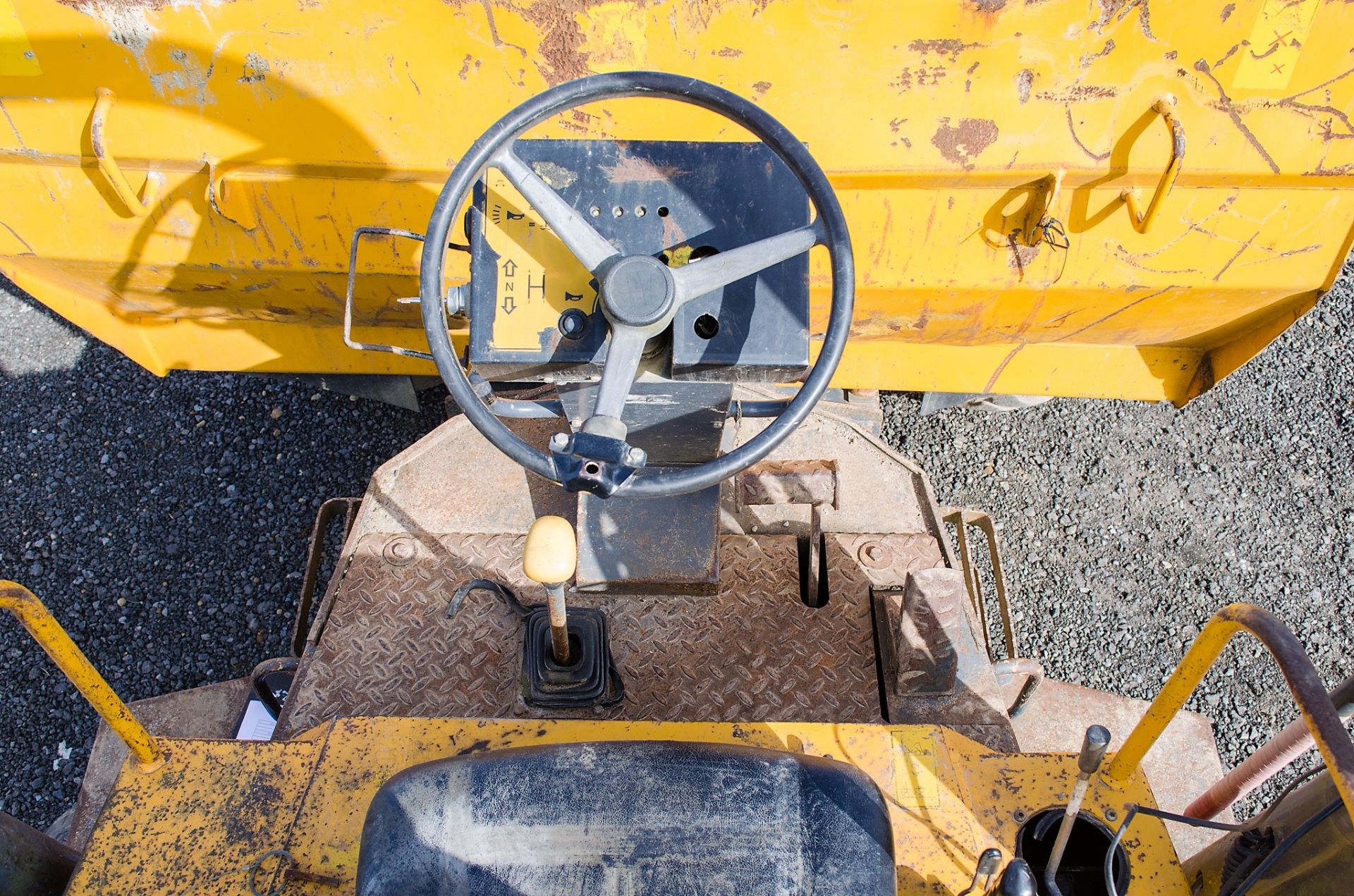 Terex 9 tonne straight skip dumper Year: 2011 S/N: BBMV2940 Recorded Hours: Not displayed D1465 - Image 19 of 21