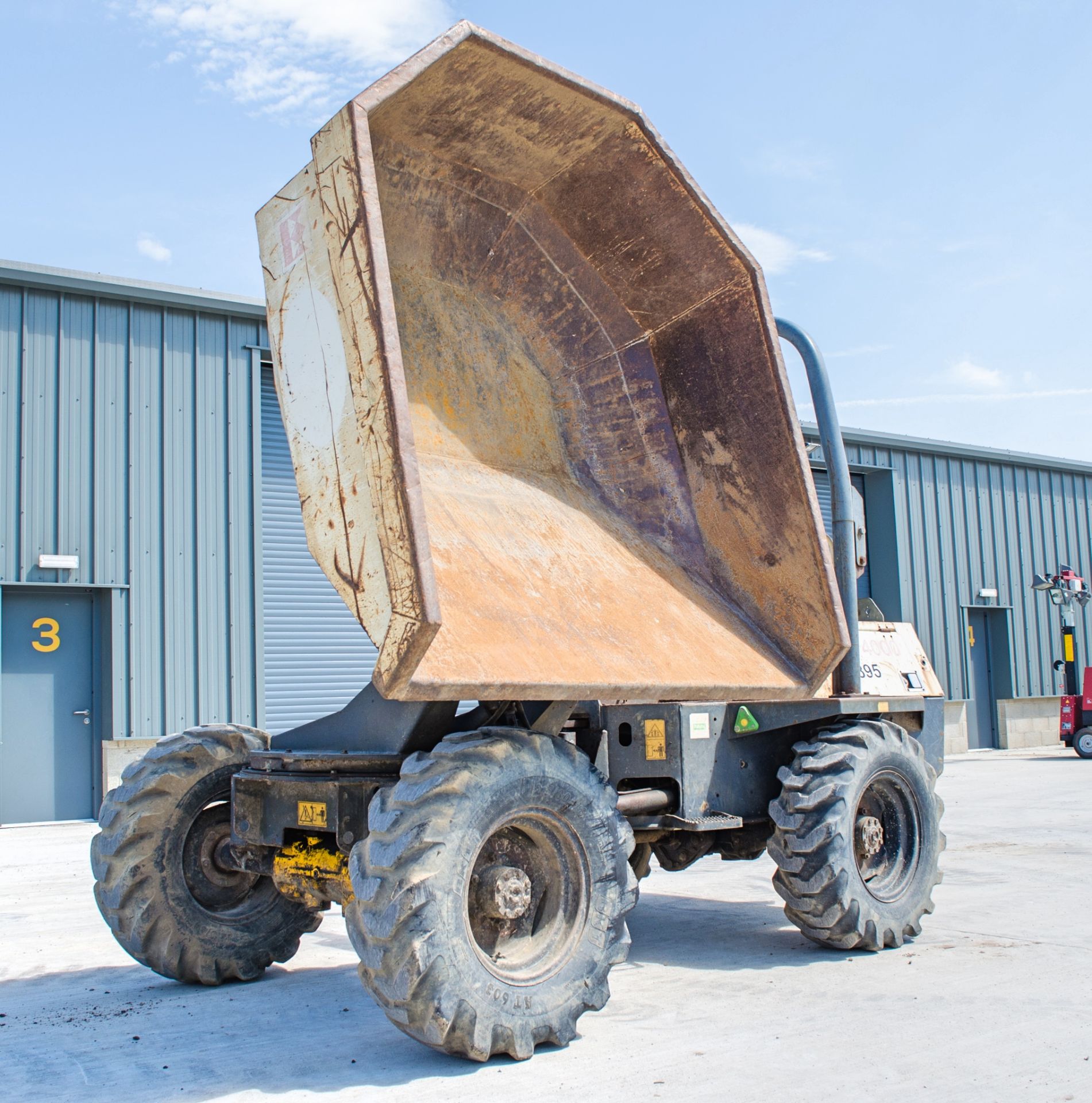 Terex PS4000 4 tonne swivel skip dumper Year: 2006 S/N: E604LW011 Recorded Hours: Not displayed ( - Image 9 of 19