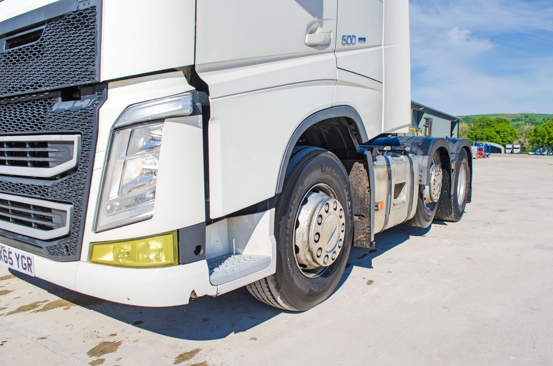 Volvo FH 500 Euro 6 6x2 tractor unit Registration Number: WX65 YGR Date of Registration: 25/09/ - Image 9 of 19