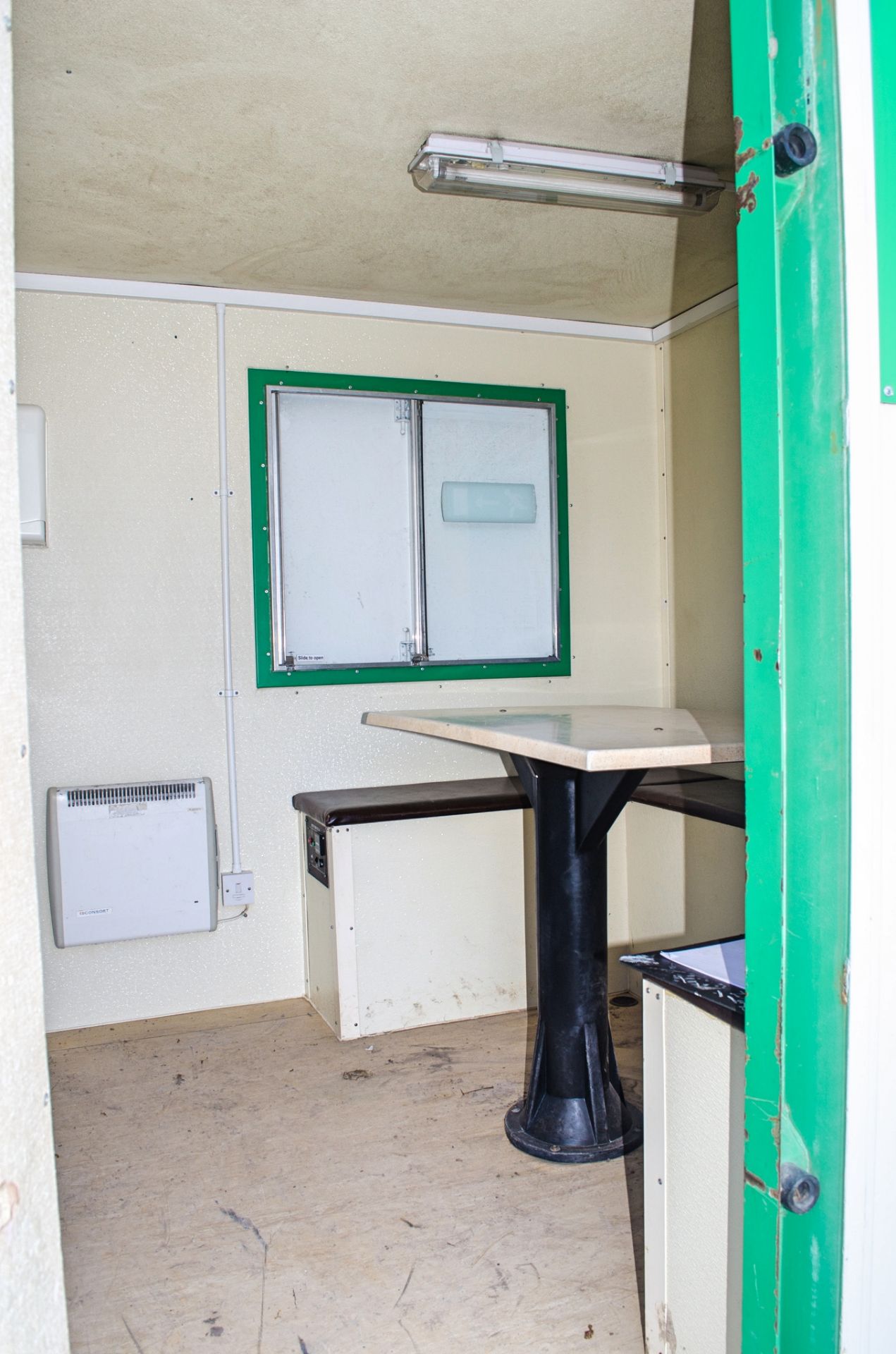 Groundhog 12 ft x 8 ft mobile welfare unit Comprising of: canteen area, toilet & generator room - Image 7 of 12