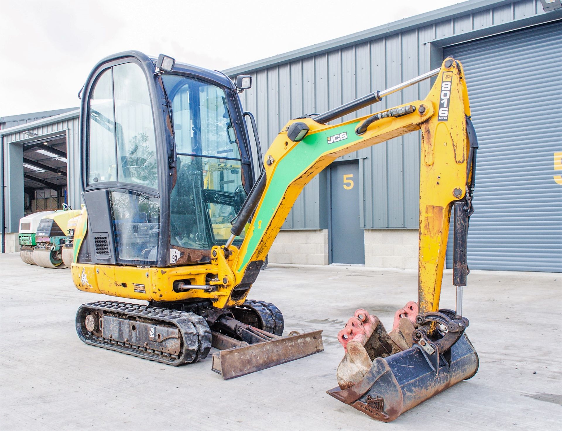 JCB 8016 CTS 1.6 tonne rubber tracked mini excavator Year: 2014 S/N: 2071643 Recorded Hours:1575 - Image 2 of 17