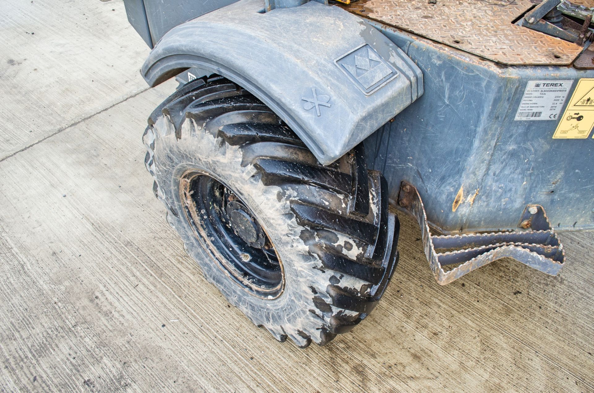 Terex TA3s 3 tonne swivel skip dumper Year: 2014 S/N: EE4PB5518 Recorded Hours: 981 A635089 - Image 14 of 20