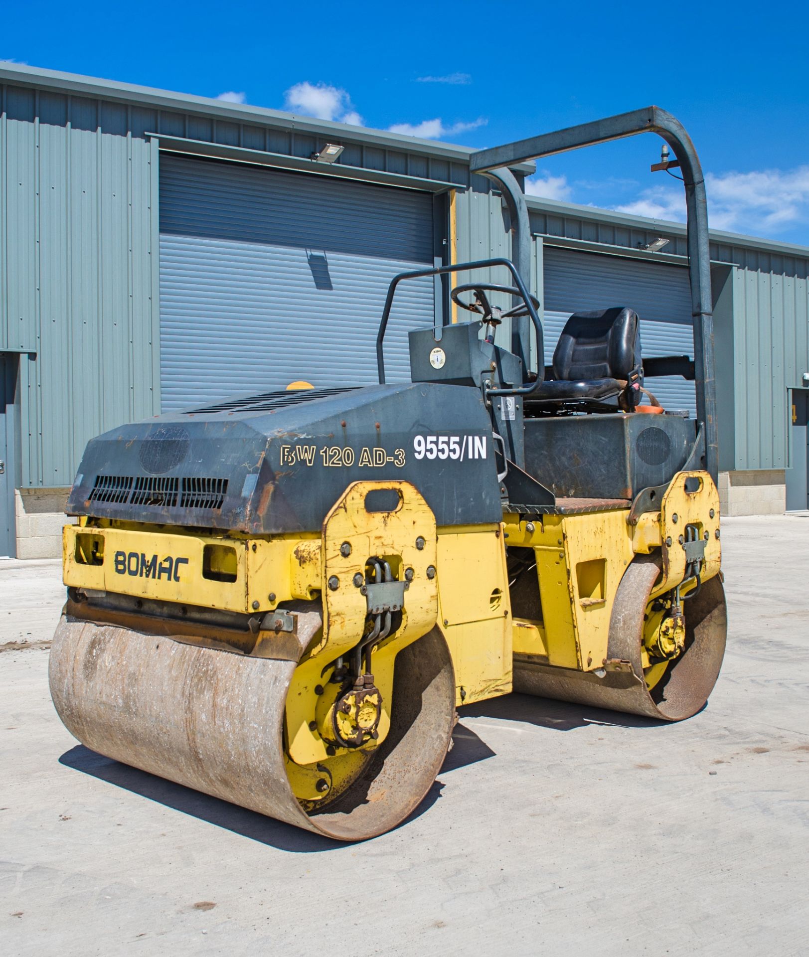 Bomag BW120 AD-3 double drum ride on roller Year: 2000 S/N: 515453 Recorded Hours: 713 SHC 9555/IN