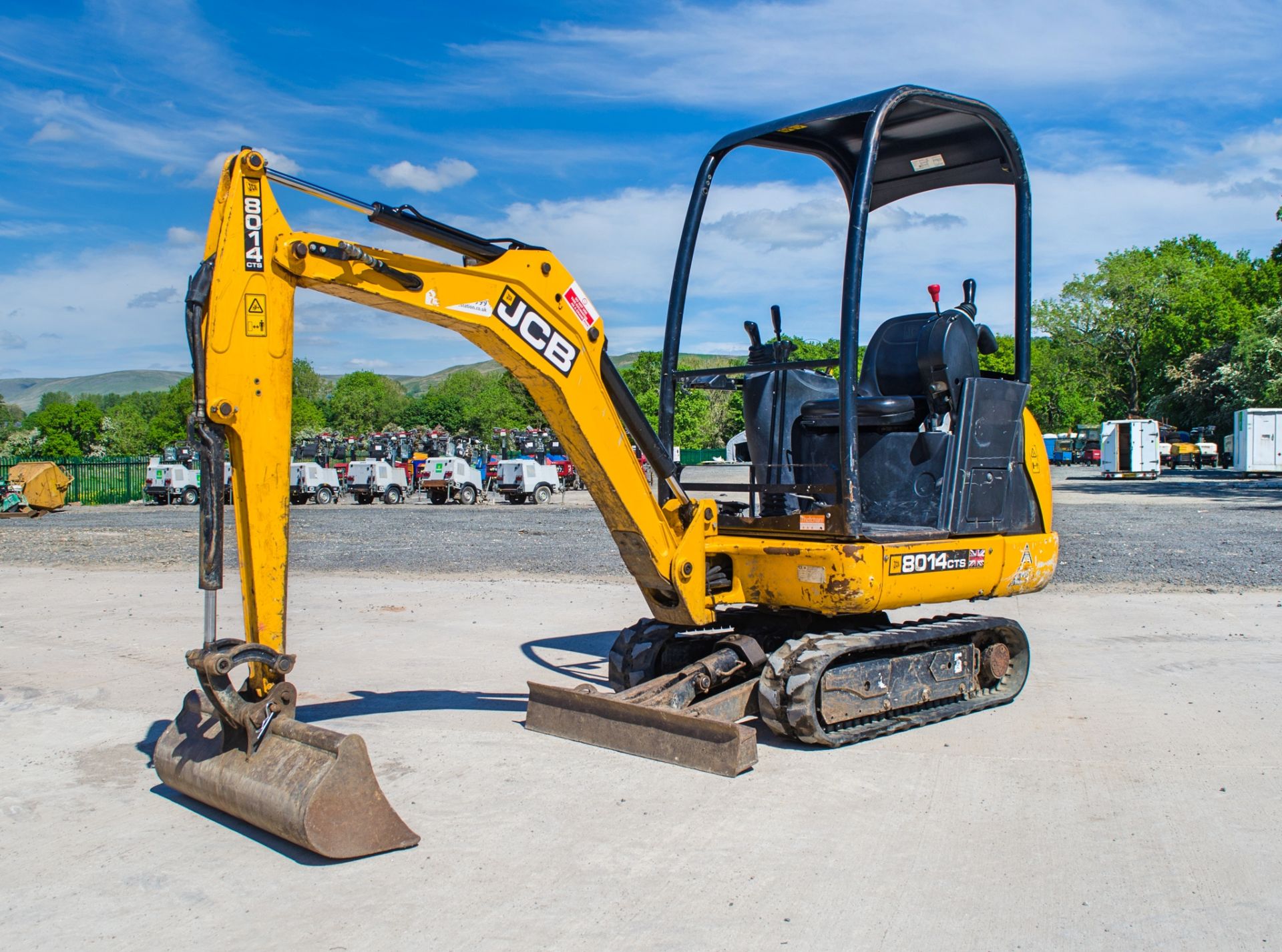JCB 8014 CTS 1.5 tonne rubber tracked mini excavator Year: 2014 S/N: 2070389 Recorded Hours: 1616