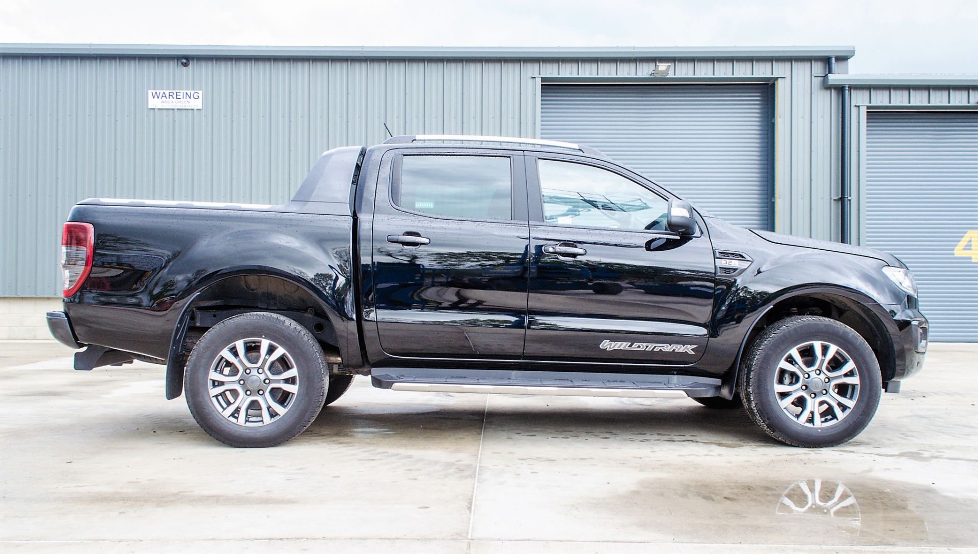 Ford Ranger Wildtrack 3.2 TDCi 4x4 pick up Registration Number: YP20 GVU Date of Registration: 01/ - Image 8 of 28