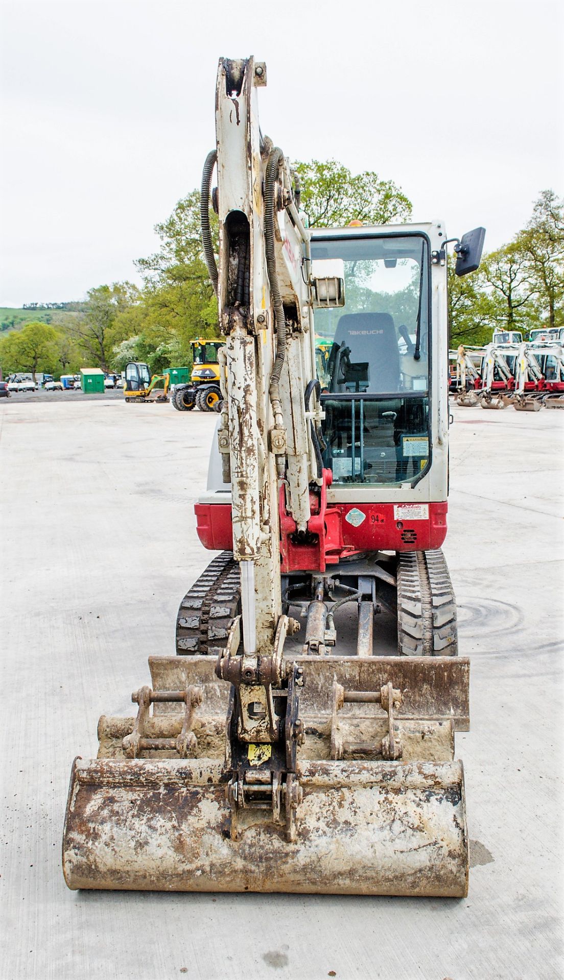 Takeuchi TB228 2.8 tonne rubber tracked mini excavator Year: 2015 S/N: 122804168 Recorded Hours: - Image 8 of 21