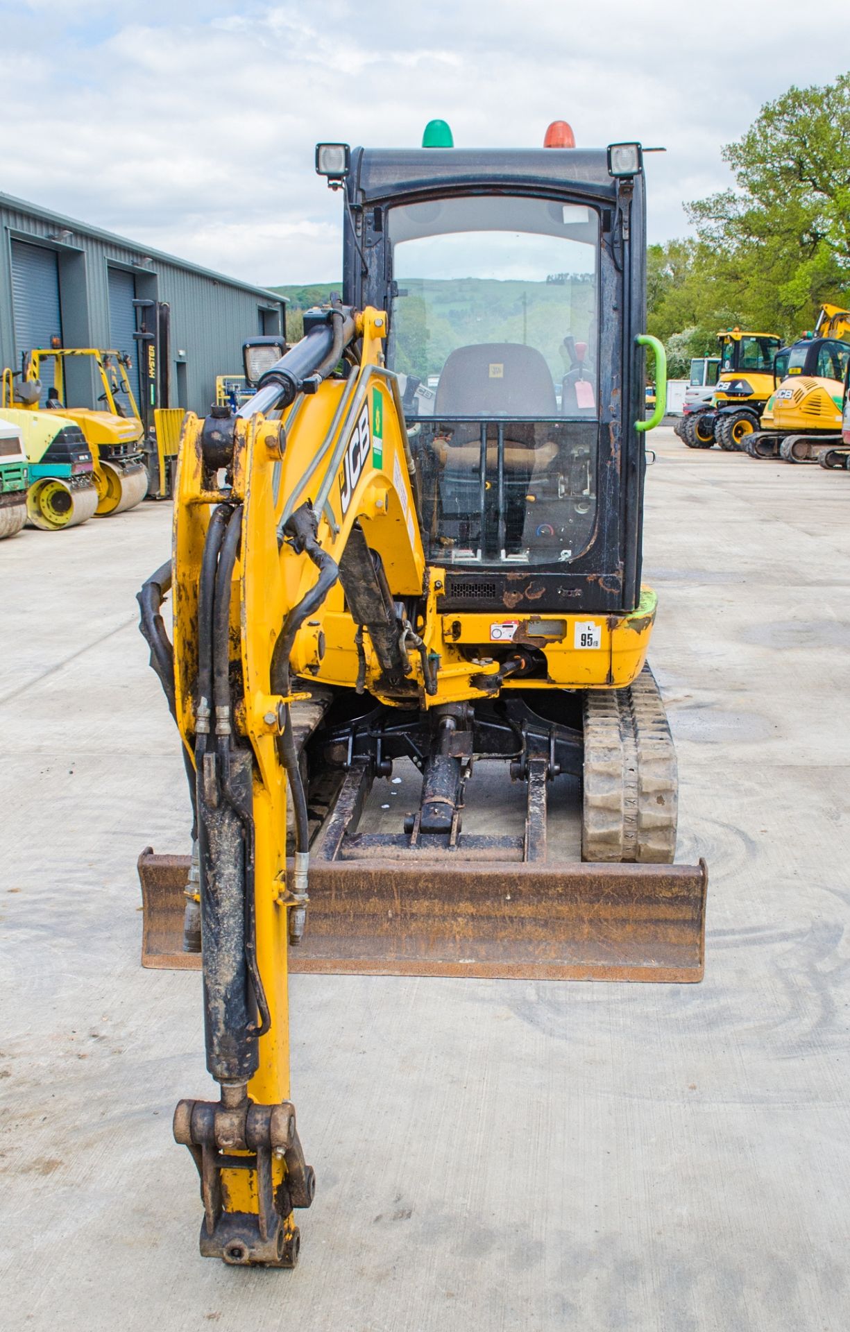 JCB 8025 ZTS 2.5 tonne rubber tracked mini excavator Year: 2013 S/N: 226138 Recorded Hours: 2376 - Image 5 of 18