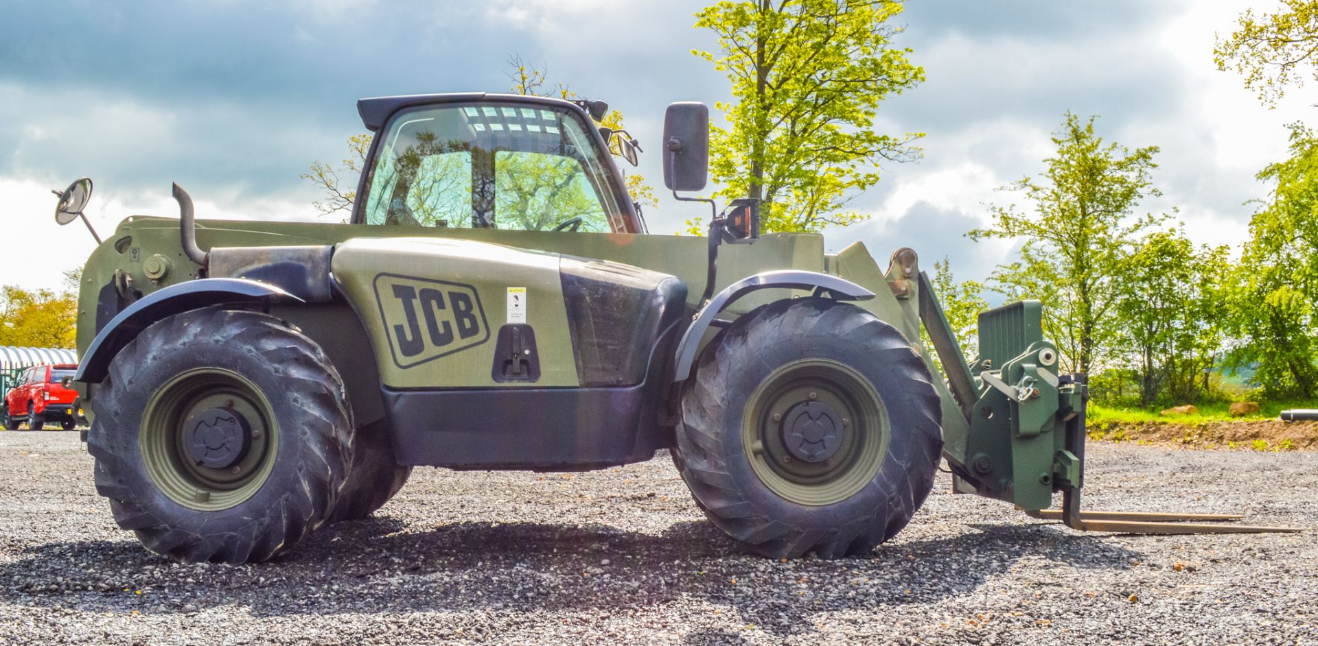 JCB 541-70 7 metre EX-MOD telescopic handler Year: 2007 S/N: 119942 Recorded Hours: 355 - Image 6 of 19