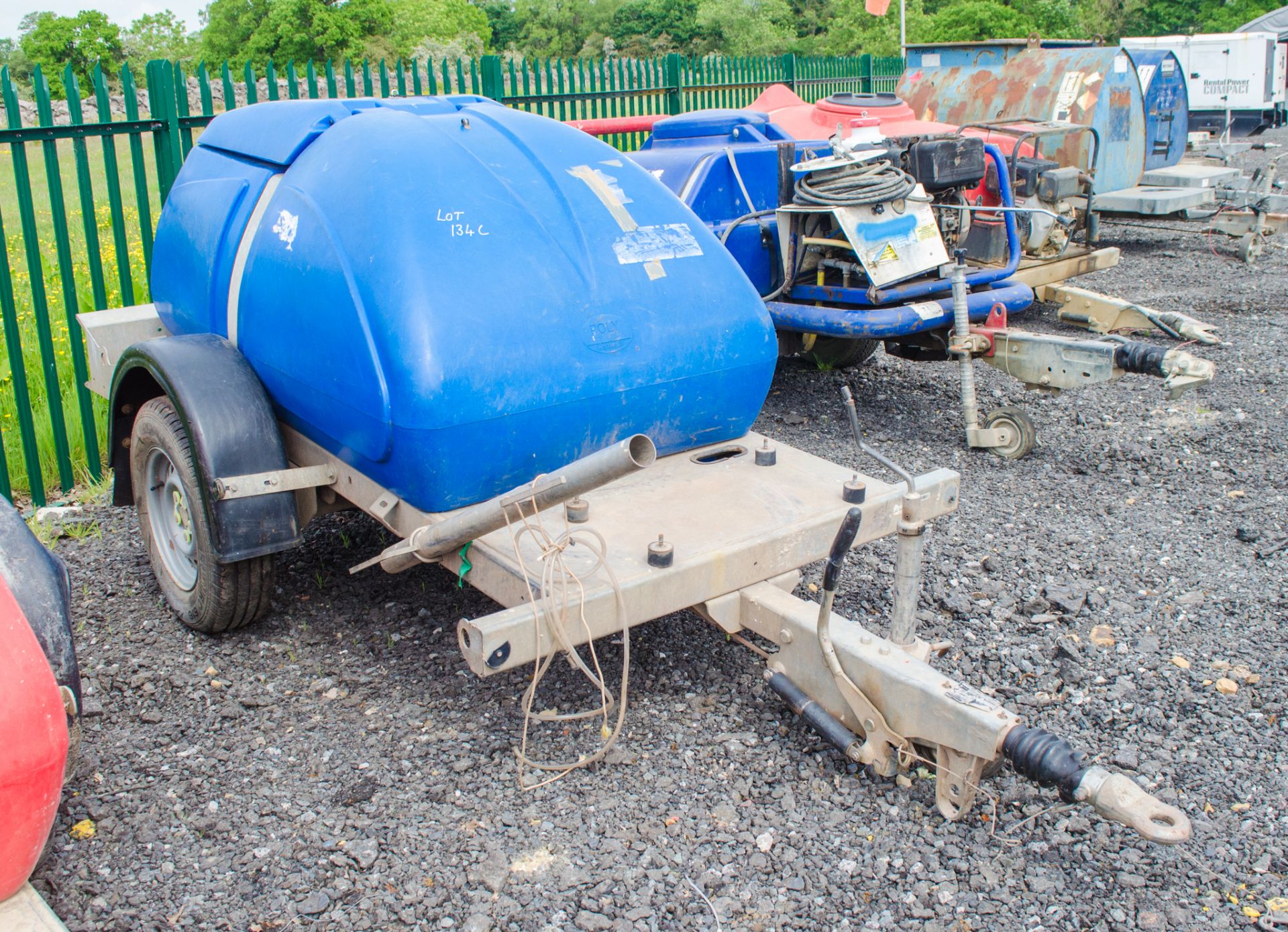 Western fast tow water bowser