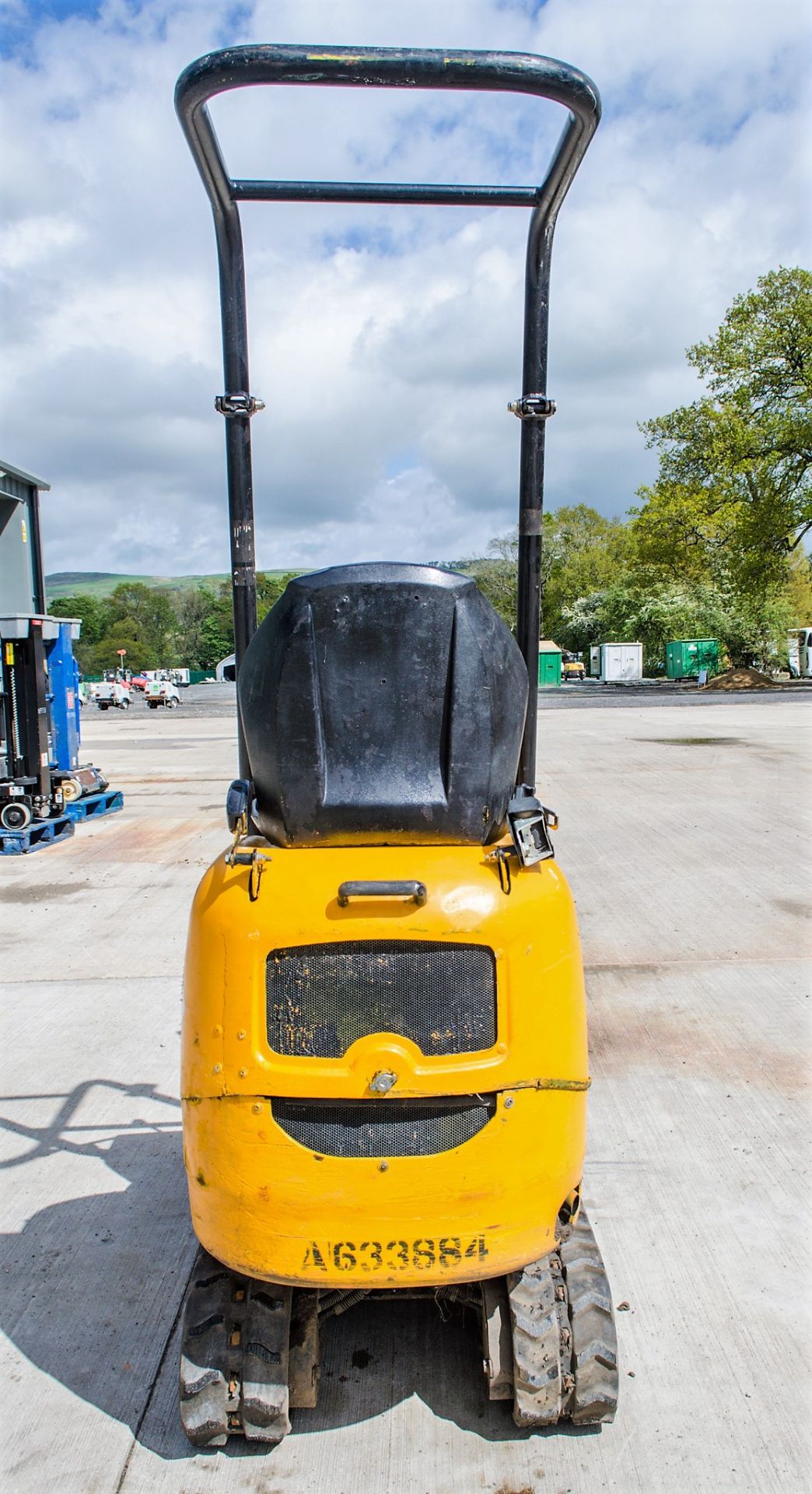 JCB 8008 0.8 tonne rubber tracked micro excavator Year: 2014 S/N: 2410611 Recorded Hours: 1309 - Image 6 of 18