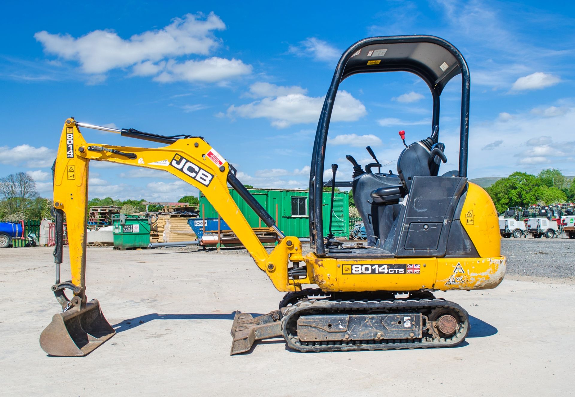 JCB 8014 CTS 1.5 tonne rubber tracked mini excavator Year: 2014 S/N: 2070389 Recorded Hours: 1616 - Image 7 of 18