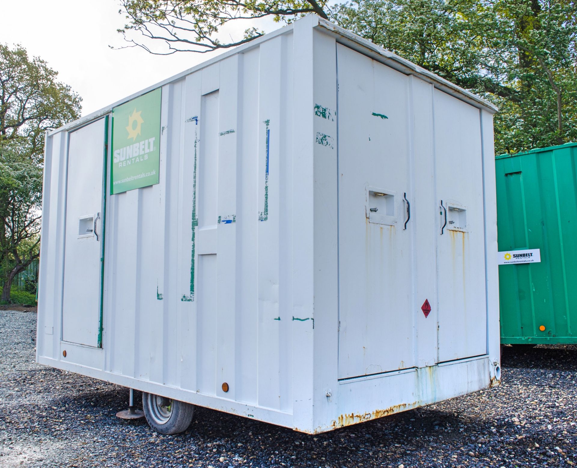 Groundhog 12 ft x 8 ft mobile welfare unit Comprising of: canteen area, toilet & generator room - Image 6 of 12