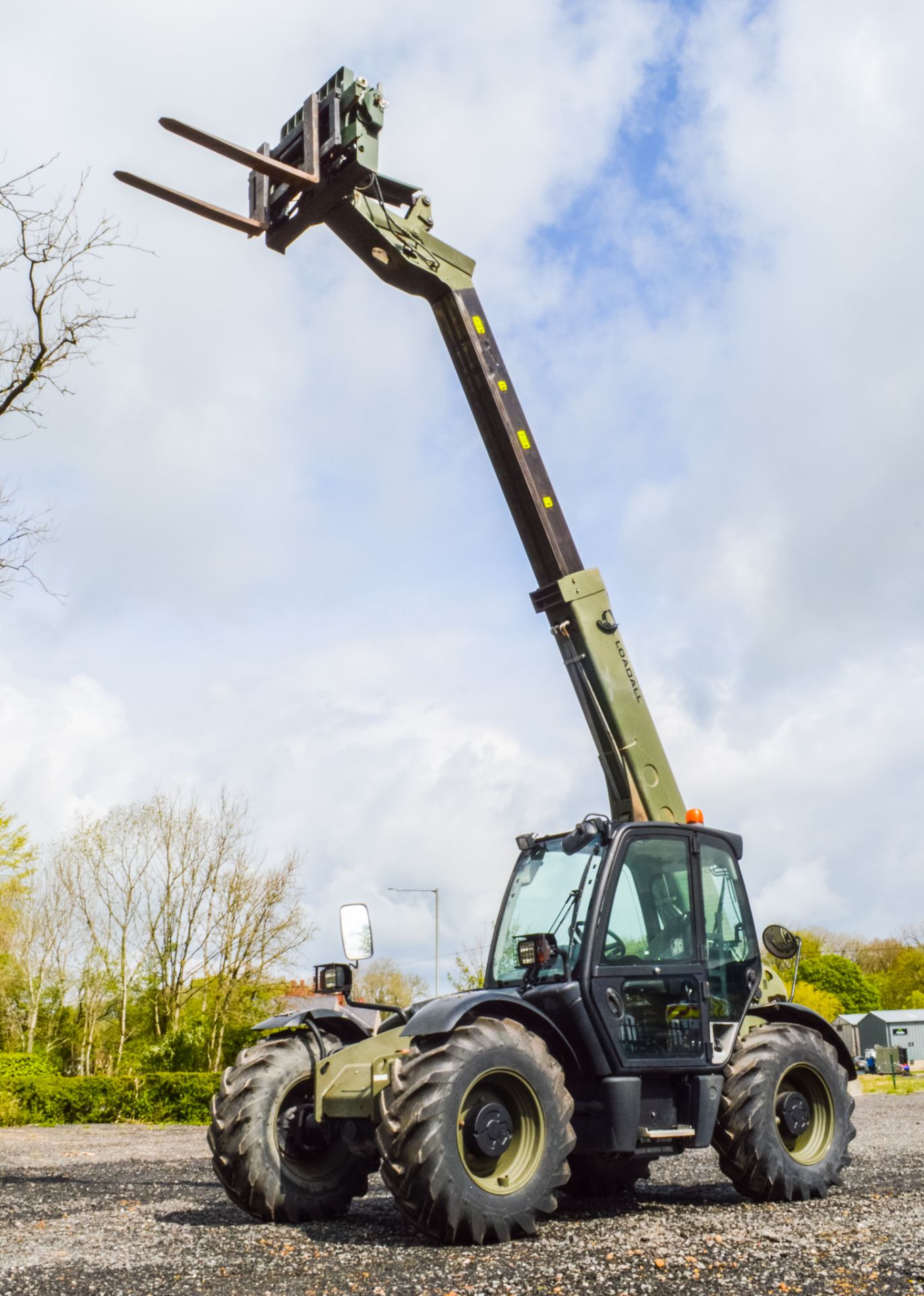 JCB 541-70 7 metre EX-MOD telescopic handler Year: 2007 S/N: 119942 Recorded Hours: 355 - Image 13 of 19