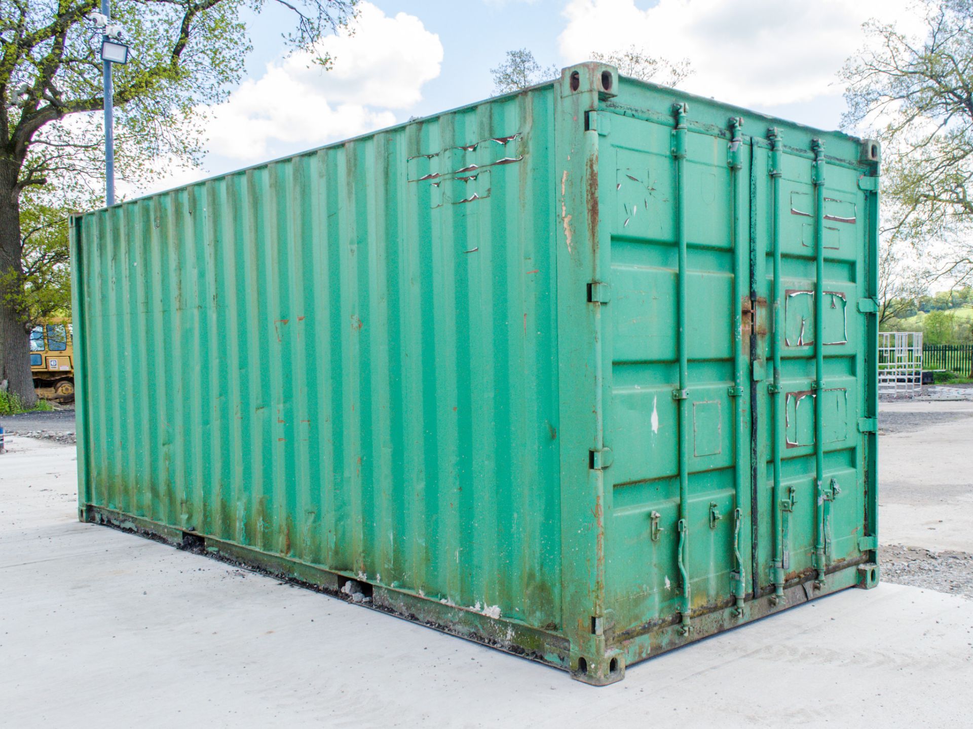 20 ft x 8 ft shipping container - Image 2 of 5