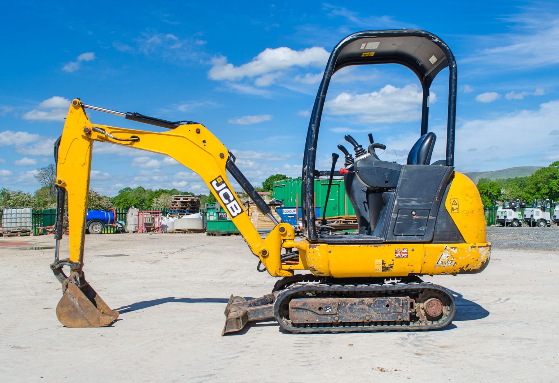 JCB 8014 CTS 1.5 tonne rubber tracked mini excavator Year: 2014 S/N: 2070457 Recorded Hours: 1943 - Image 7 of 18