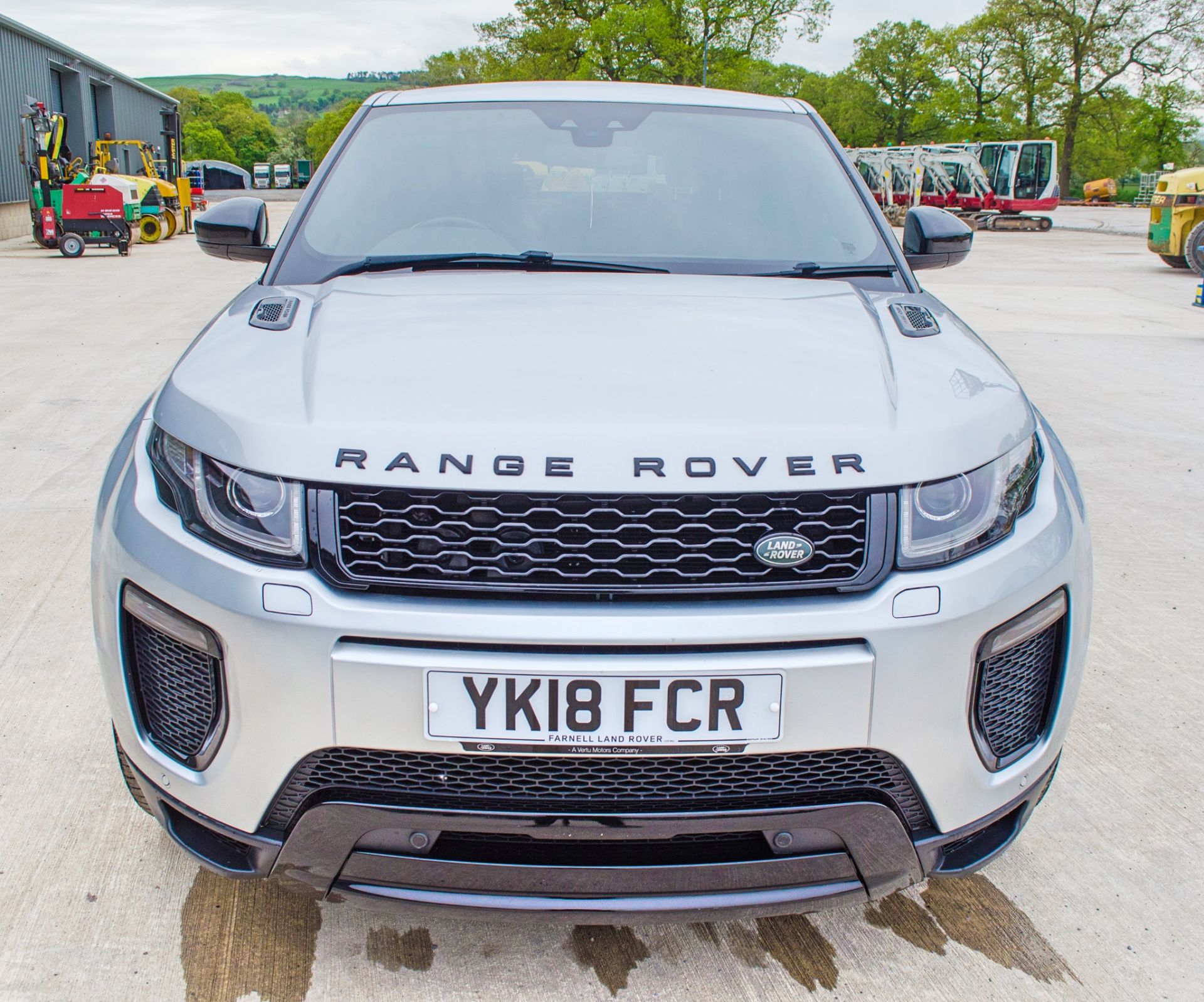 Range Rover Evoque HSE Dynamic 2.0 TD 4WD 5 door hatchback car Registration Number: YK18 FCR Date of - Image 5 of 31