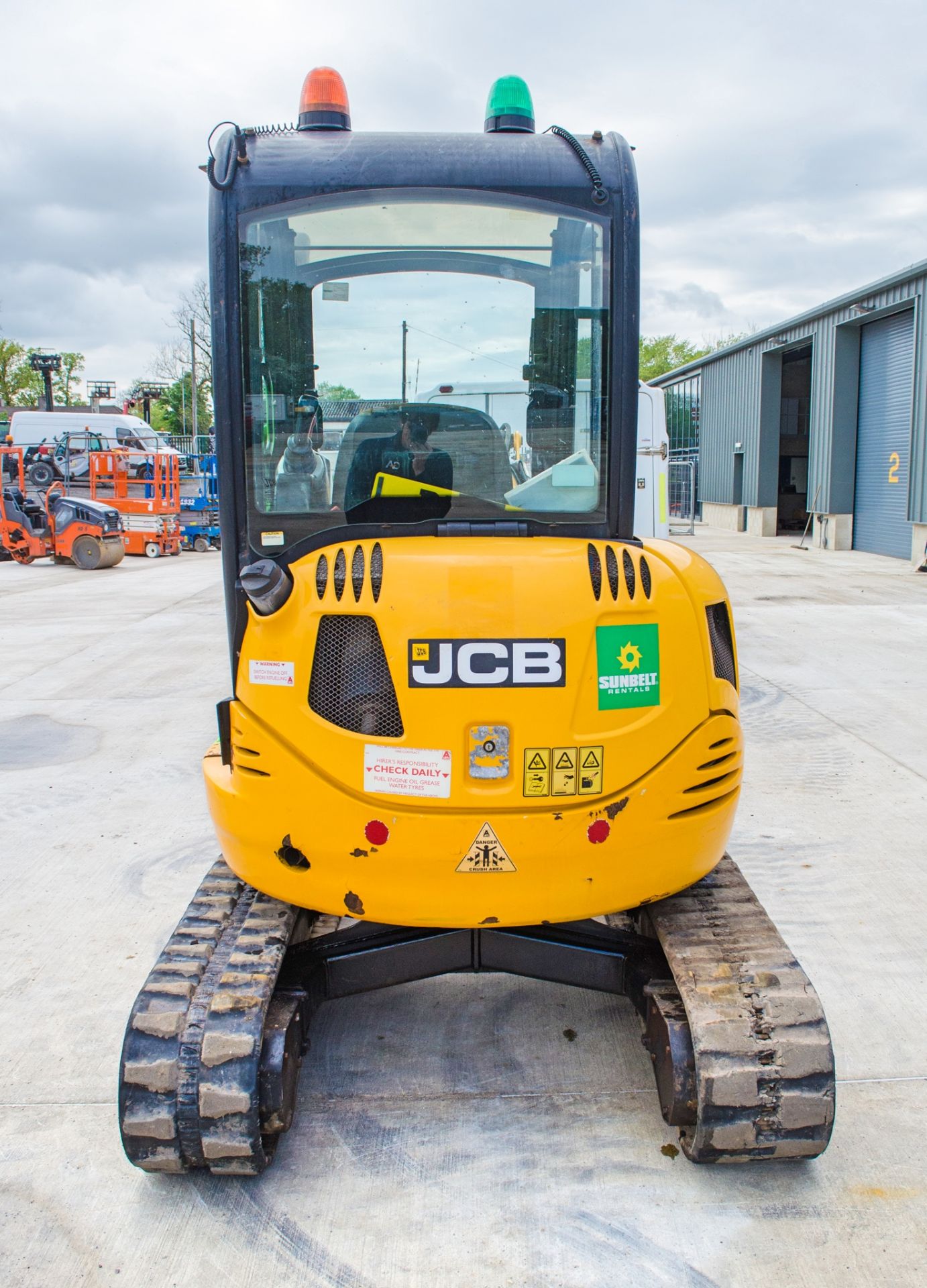 JCB 8025 ZTS 2.5 tonne rubber tracked mini excavator Year: 2013 S/N: 226138 Recorded Hours: 2376 - Image 6 of 18