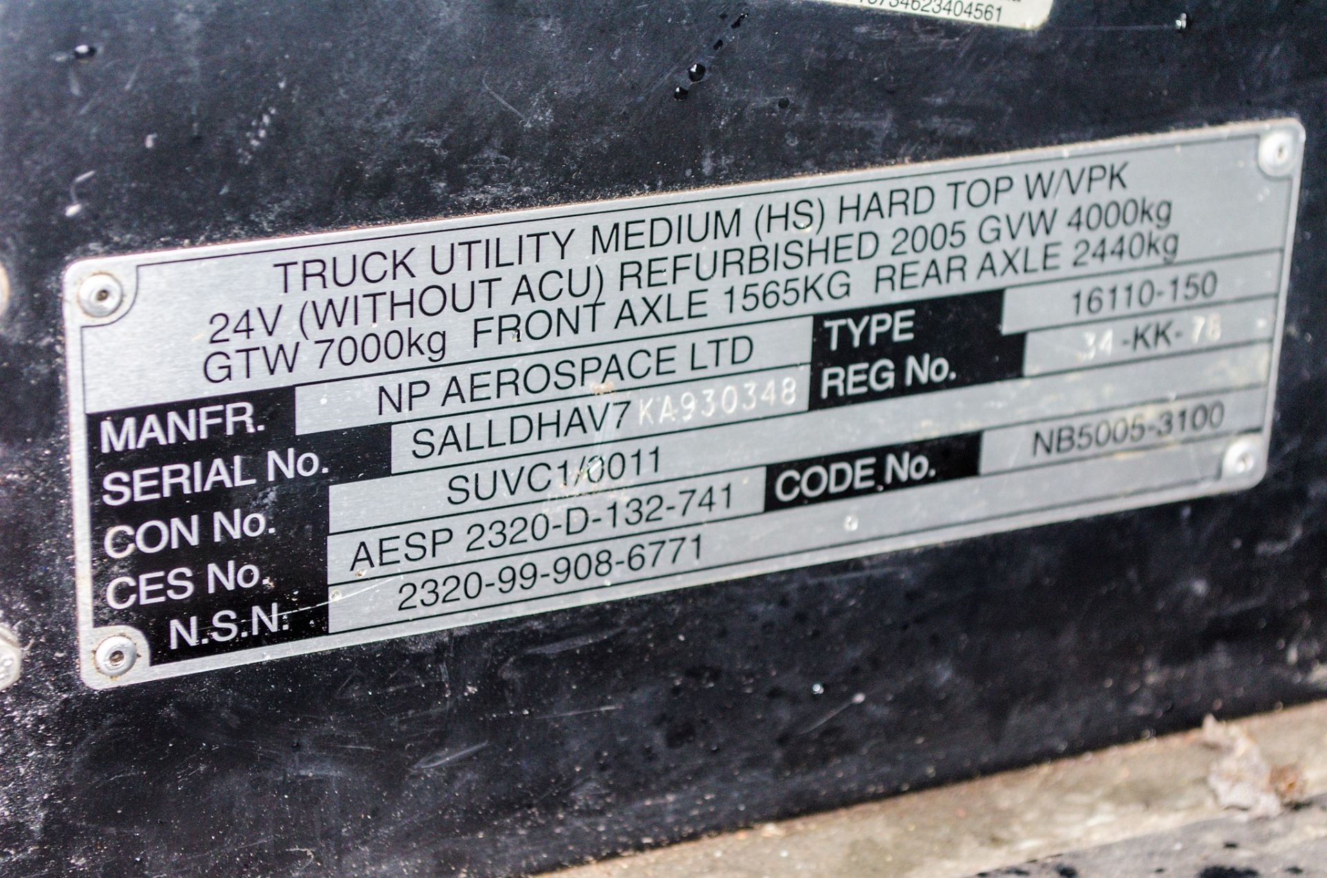 Land Rover Defender 110 300 TDi Snatch armoured 4WD utility vehicle (Ex MOD) In Service Registration - Image 27 of 27