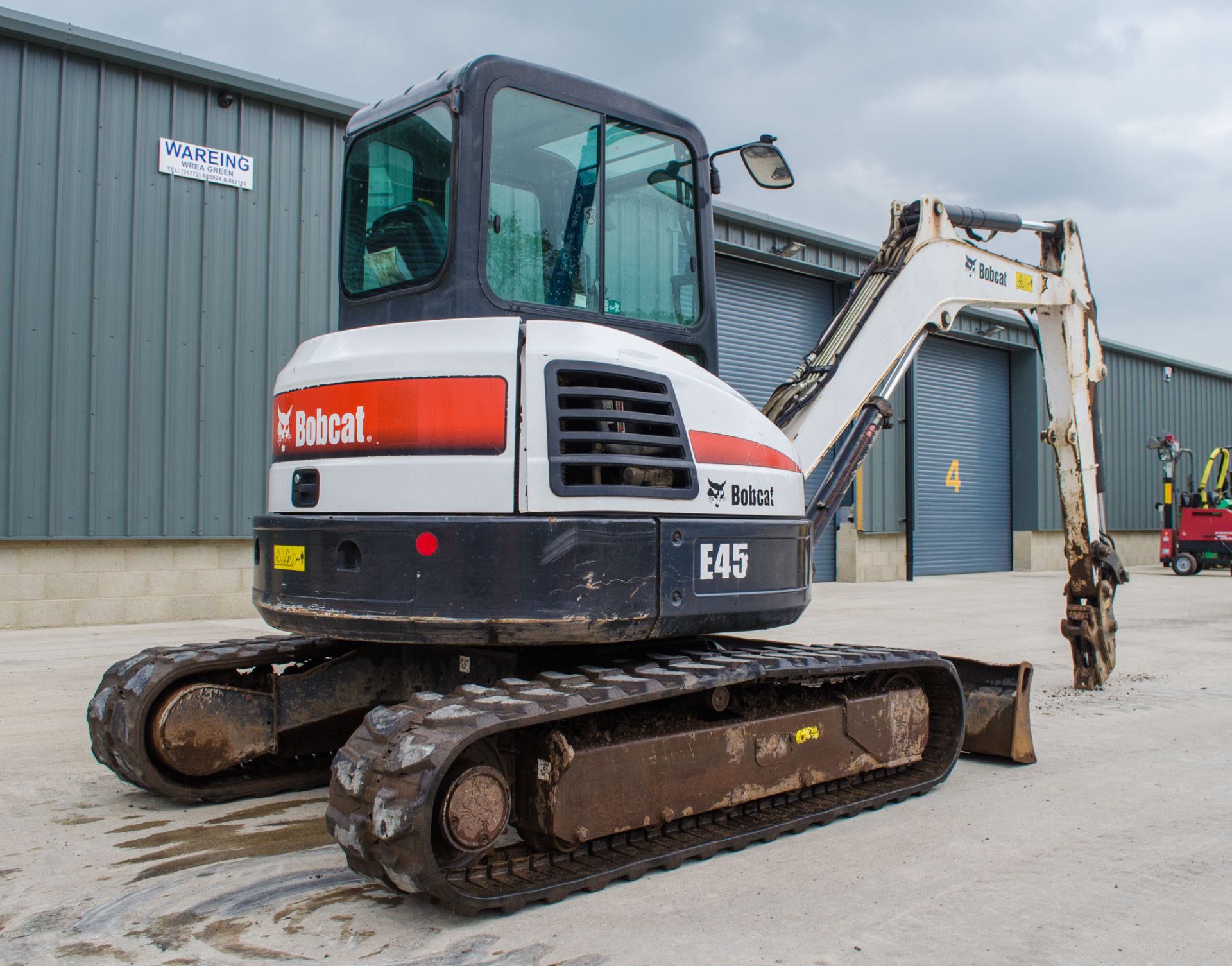 Bobcat E45 4.5 tonne rubber tracked excavator Year: 2013 S/N: 12753 Recorded Hours: 2909 blade, - Image 4 of 20