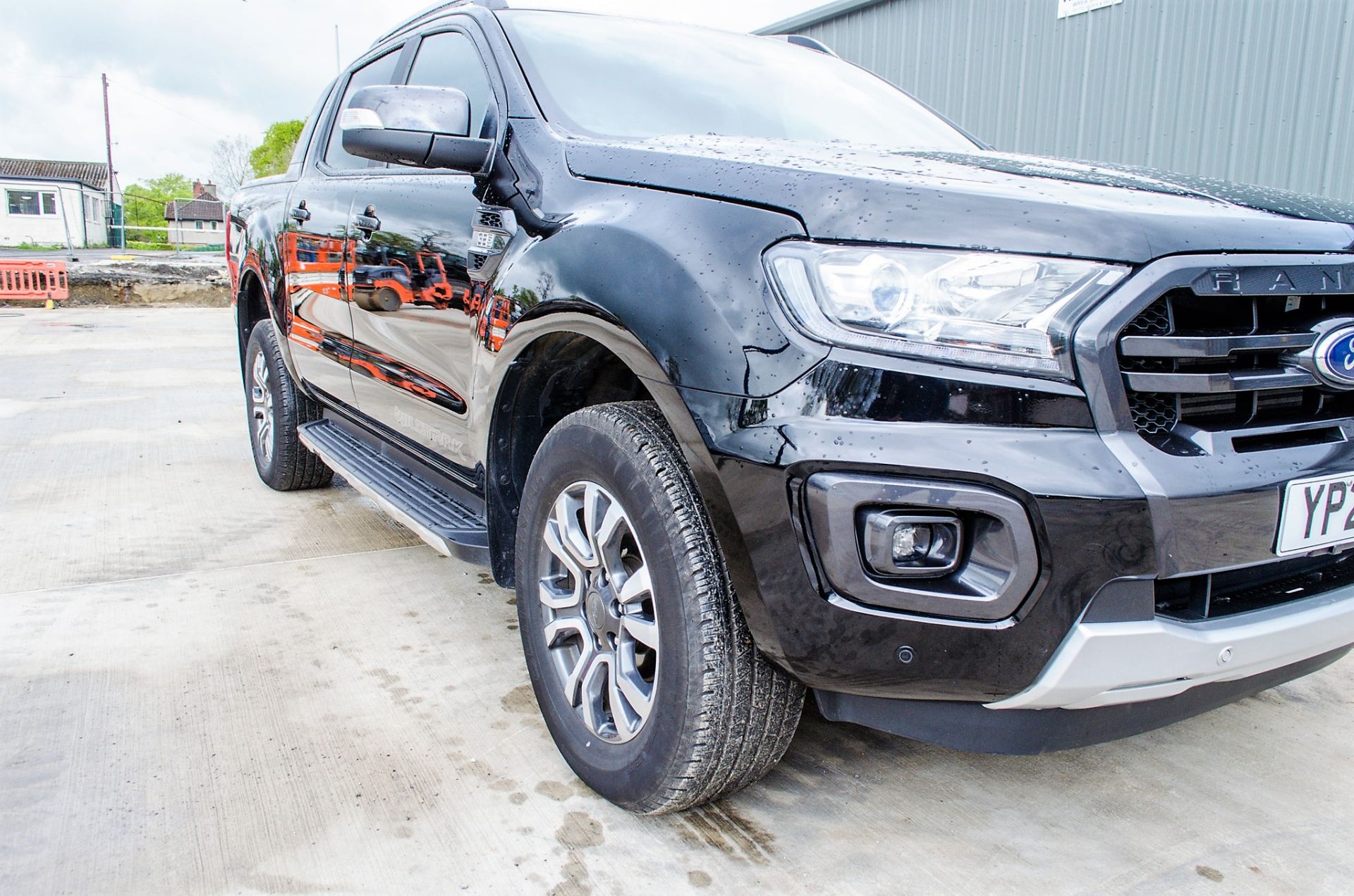 Ford Ranger Wildtrack 3.2 TDCi 4x4 pick up Registration Number: YP20 GVU Date of Registration: 01/ - Image 10 of 28