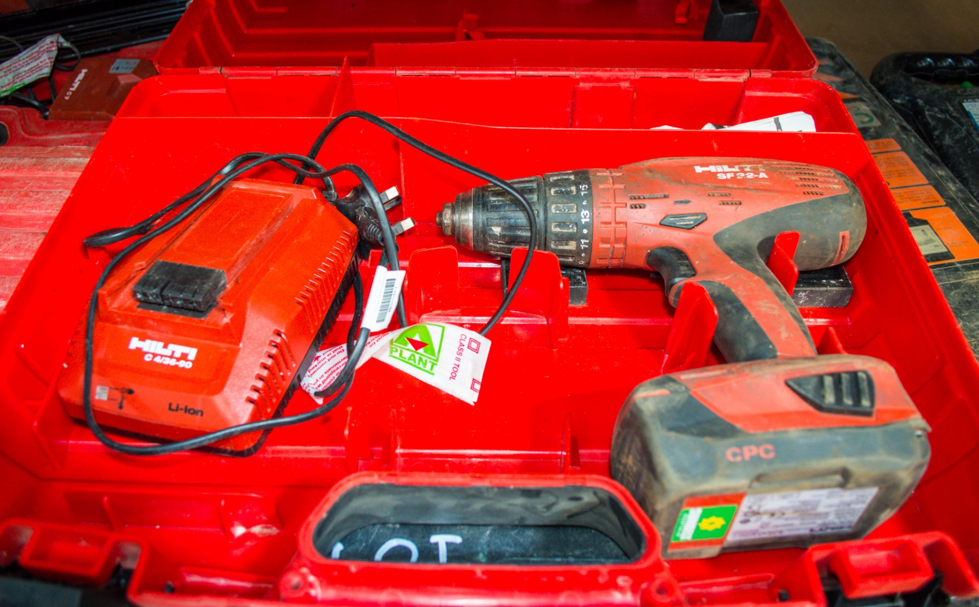 Hilti SE22-A 22v cordless drill c/w battery, charger & carry case A753099