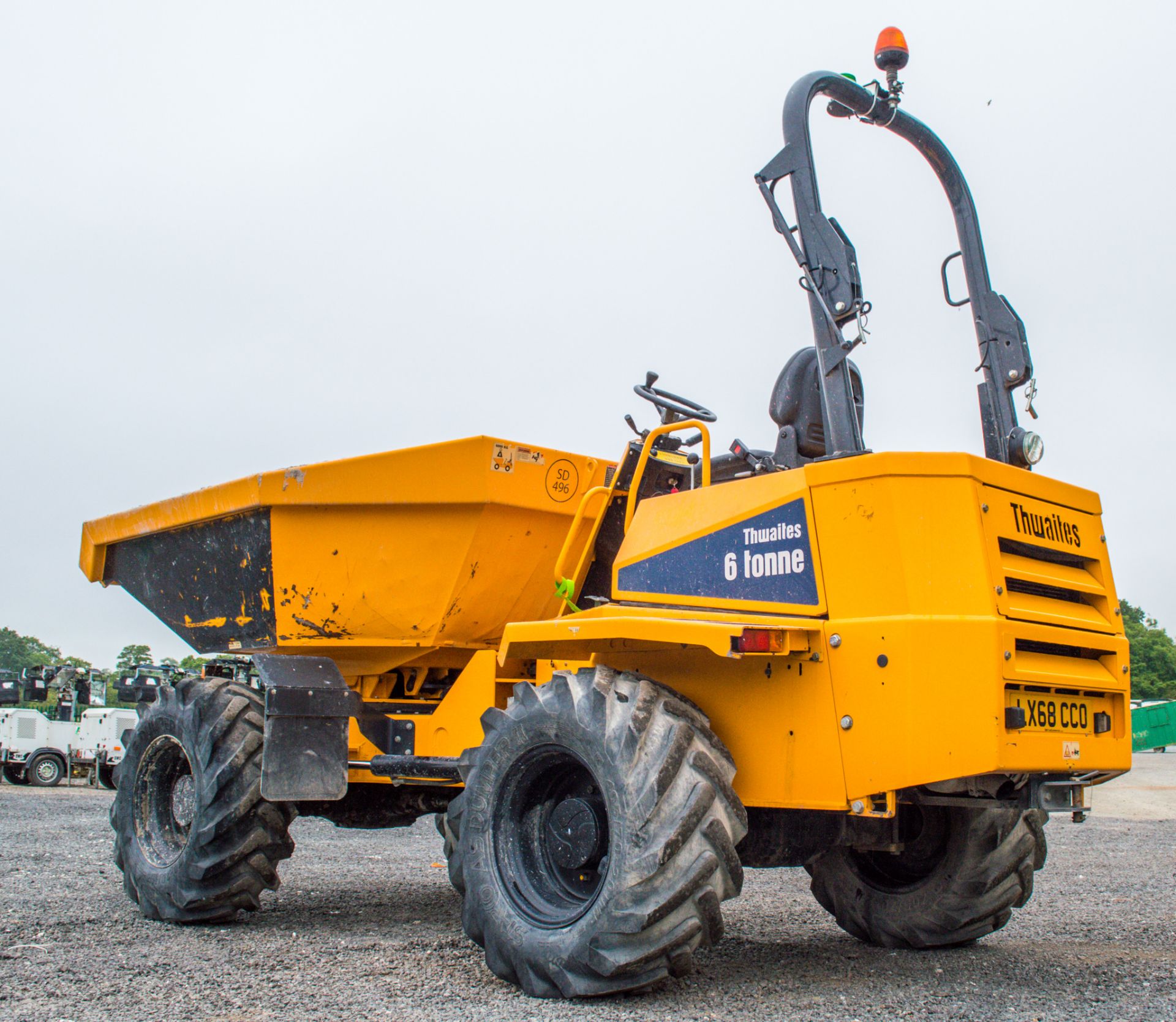 Thwaites 6 tonne swivel skip dumper  Year: 2018 S/N: SLCM20621803E3922 Recorded Hours: 790 - Image 4 of 20