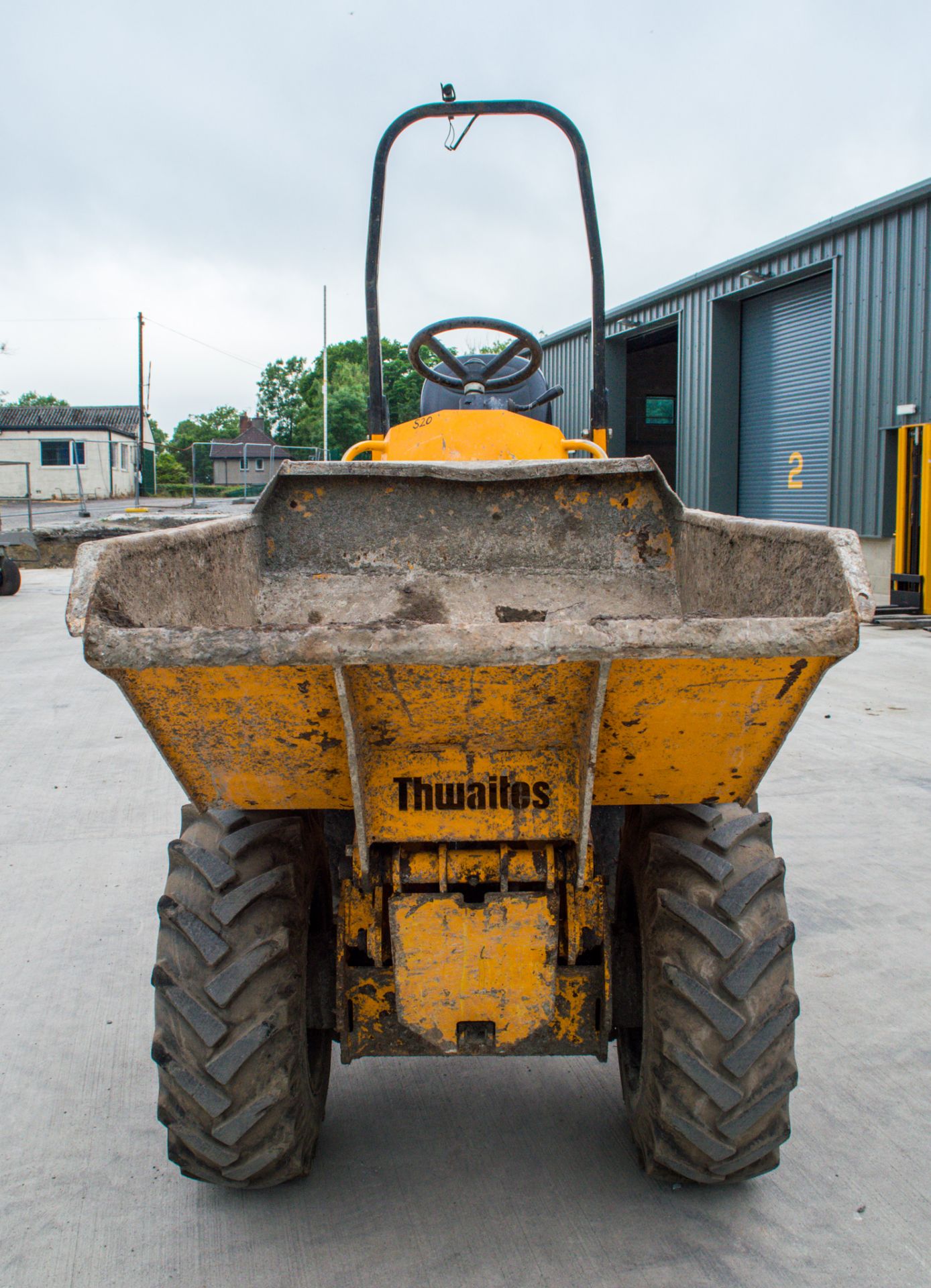 Thwaites 1 tonne hi - tip dumper  Year: 2016  S/N: 5598 Recorded Hours: 1330  DPR 113 - Image 5 of 14